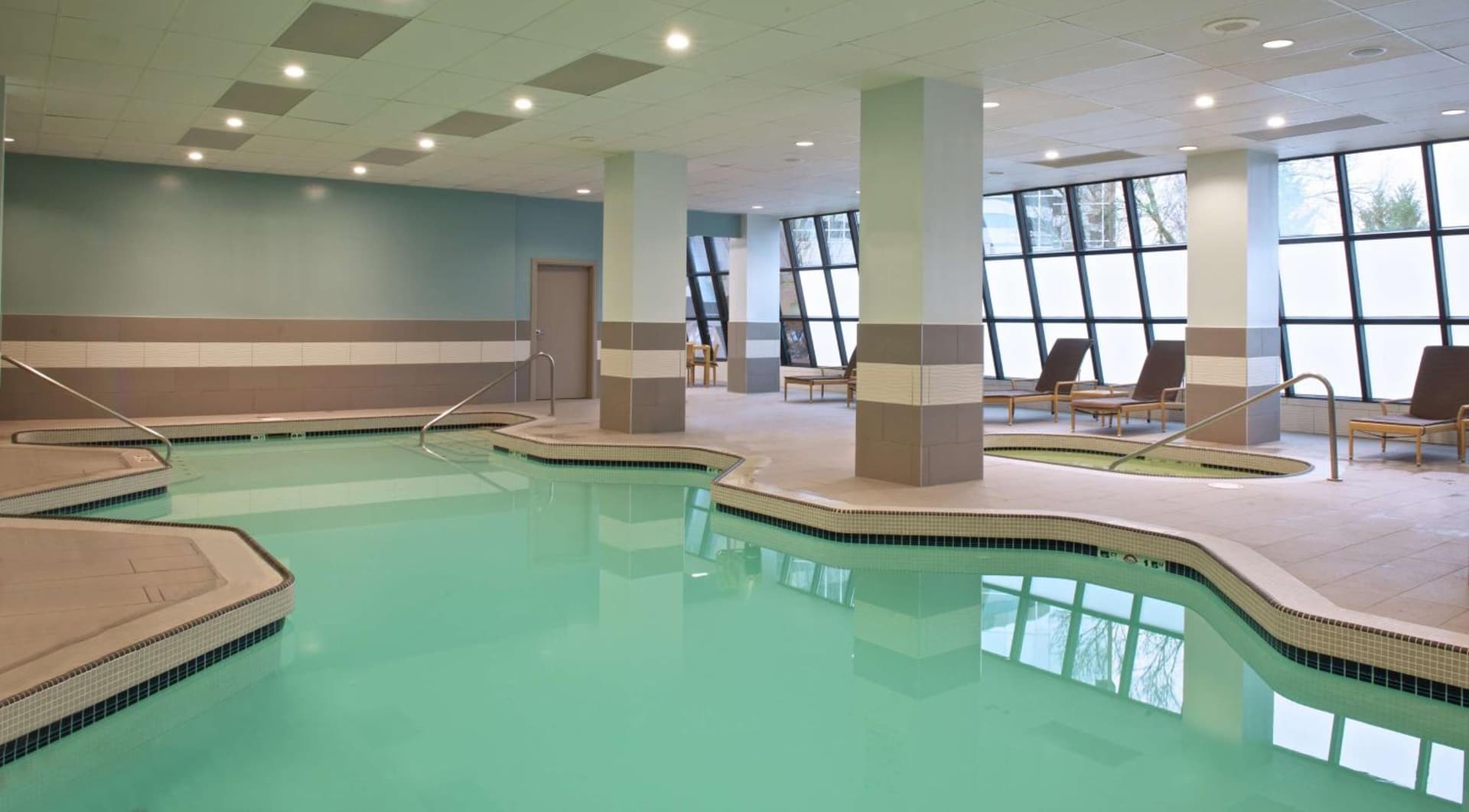 Embassy Suites by Hilton Portland Tigard gallery photo in Tigard, OR — image 80