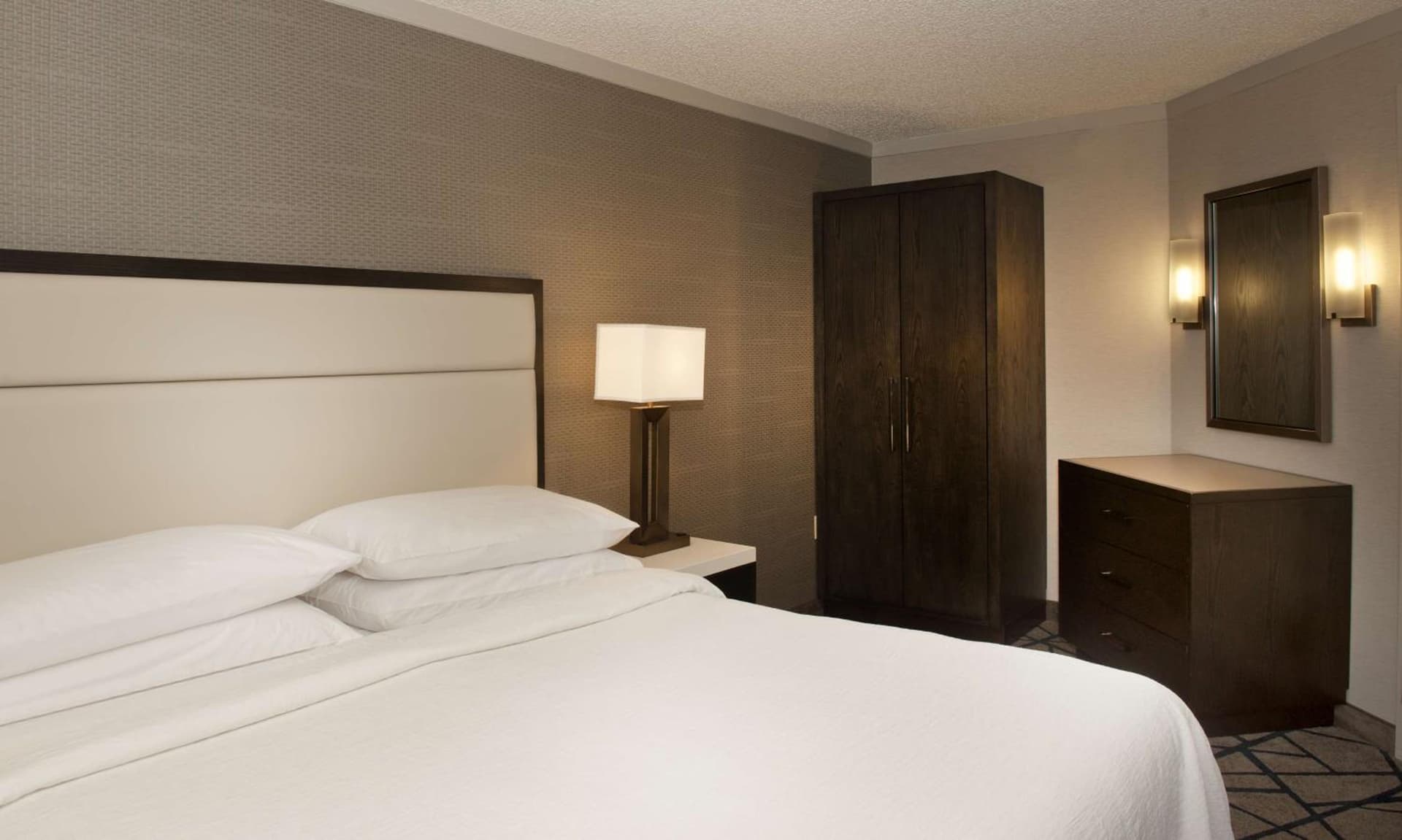 Embassy Suites by Hilton Portland Tigard gallery photo in Tigard, OR — image 86