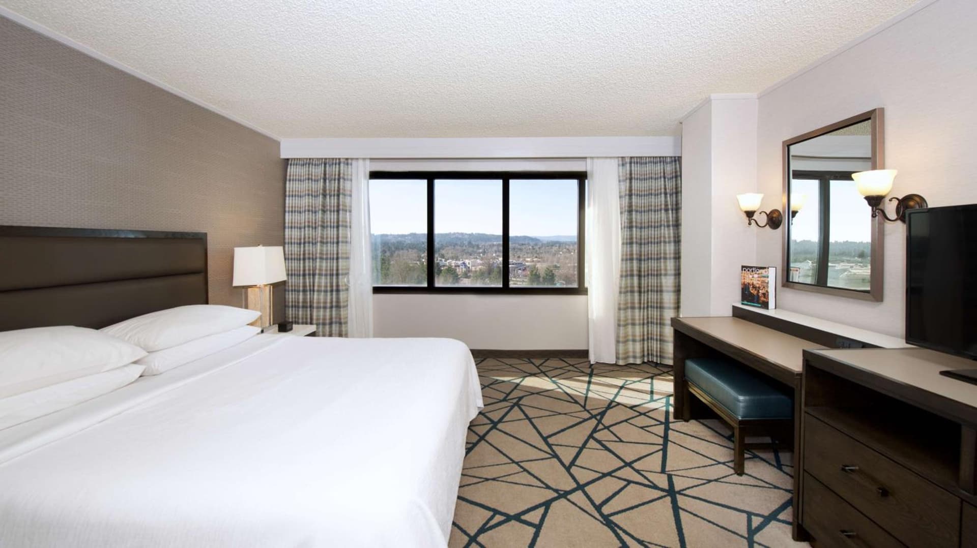 Embassy Suites by Hilton Portland Tigard gallery photo in Tigard, OR — image 49