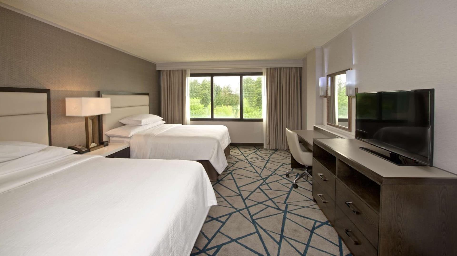 Embassy Suites by Hilton Portland Tigard gallery photo in Tigard, OR — image 69