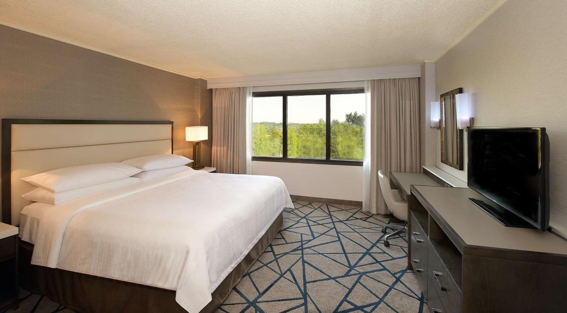 Embassy Suites by Hilton Portland Tigard gallery photo in Tigard, OR — image 50