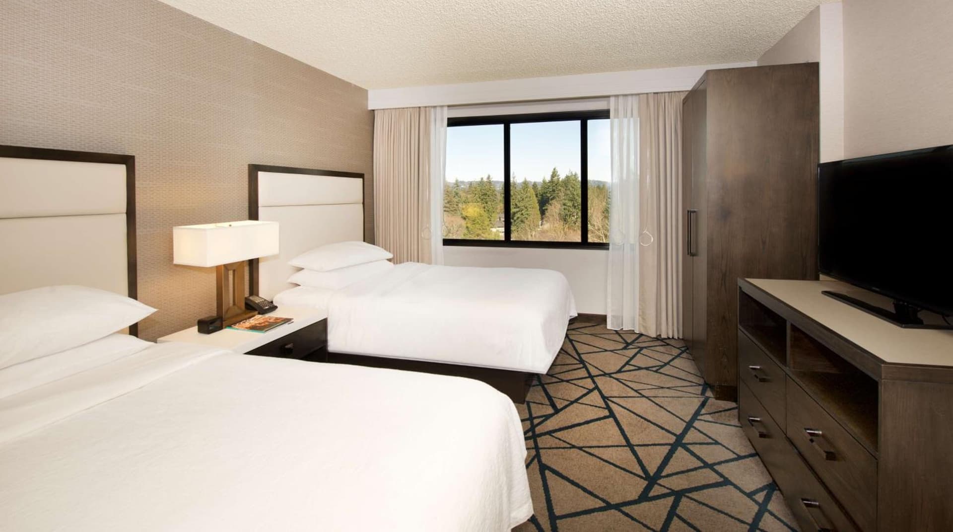 Embassy Suites by Hilton Portland Tigard gallery photo in Tigard, OR — image 62