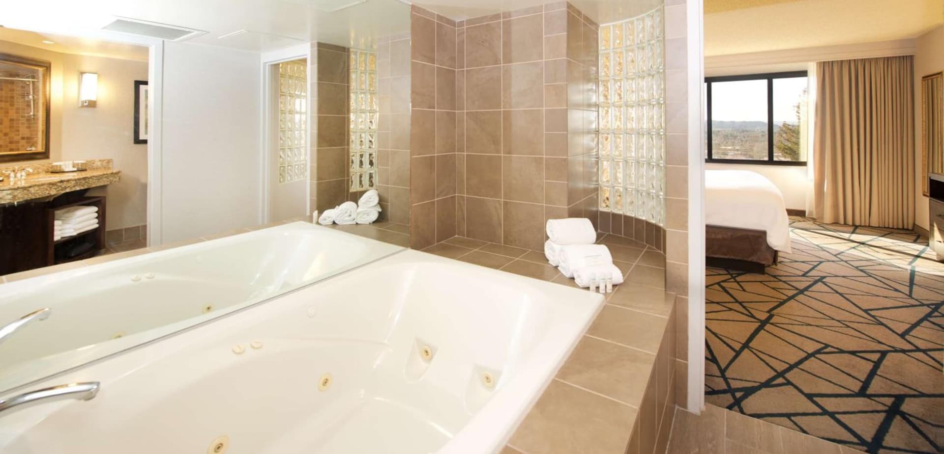 Embassy Suites by Hilton Portland Tigard gallery photo in Tigard, OR — image 28