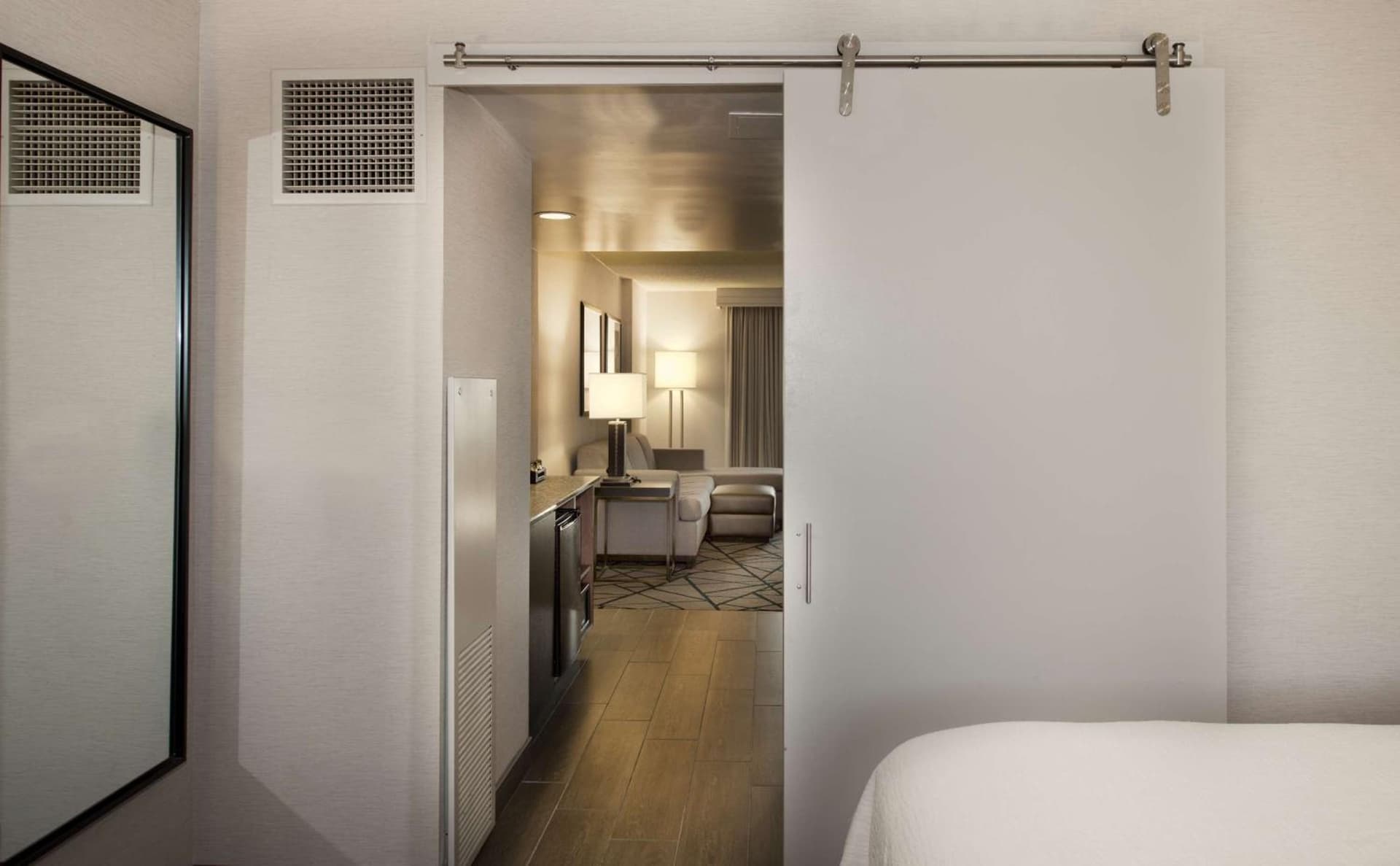 Embassy Suites by Hilton Portland Tigard gallery photo in Tigard, OR — image 90