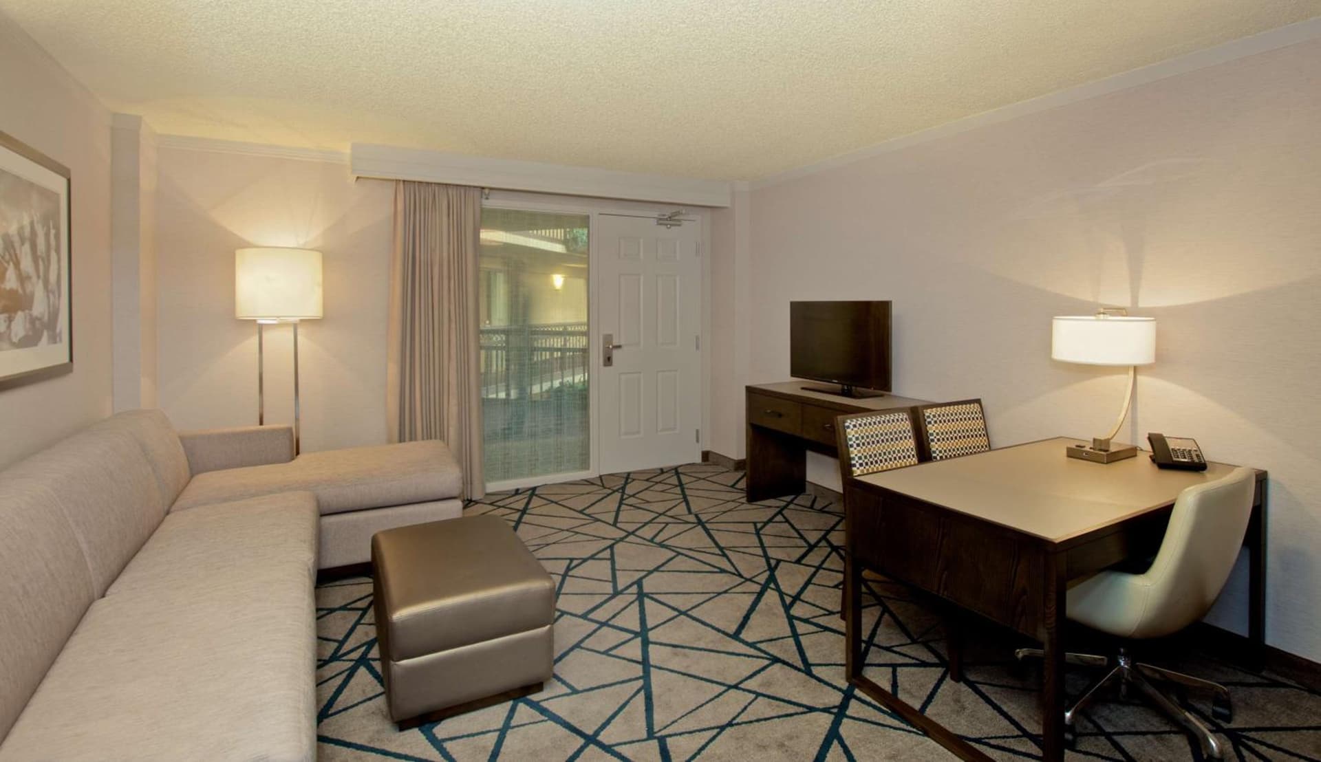 Embassy Suites by Hilton Portland Tigard property views in Tigard, OR — gallery photo 3