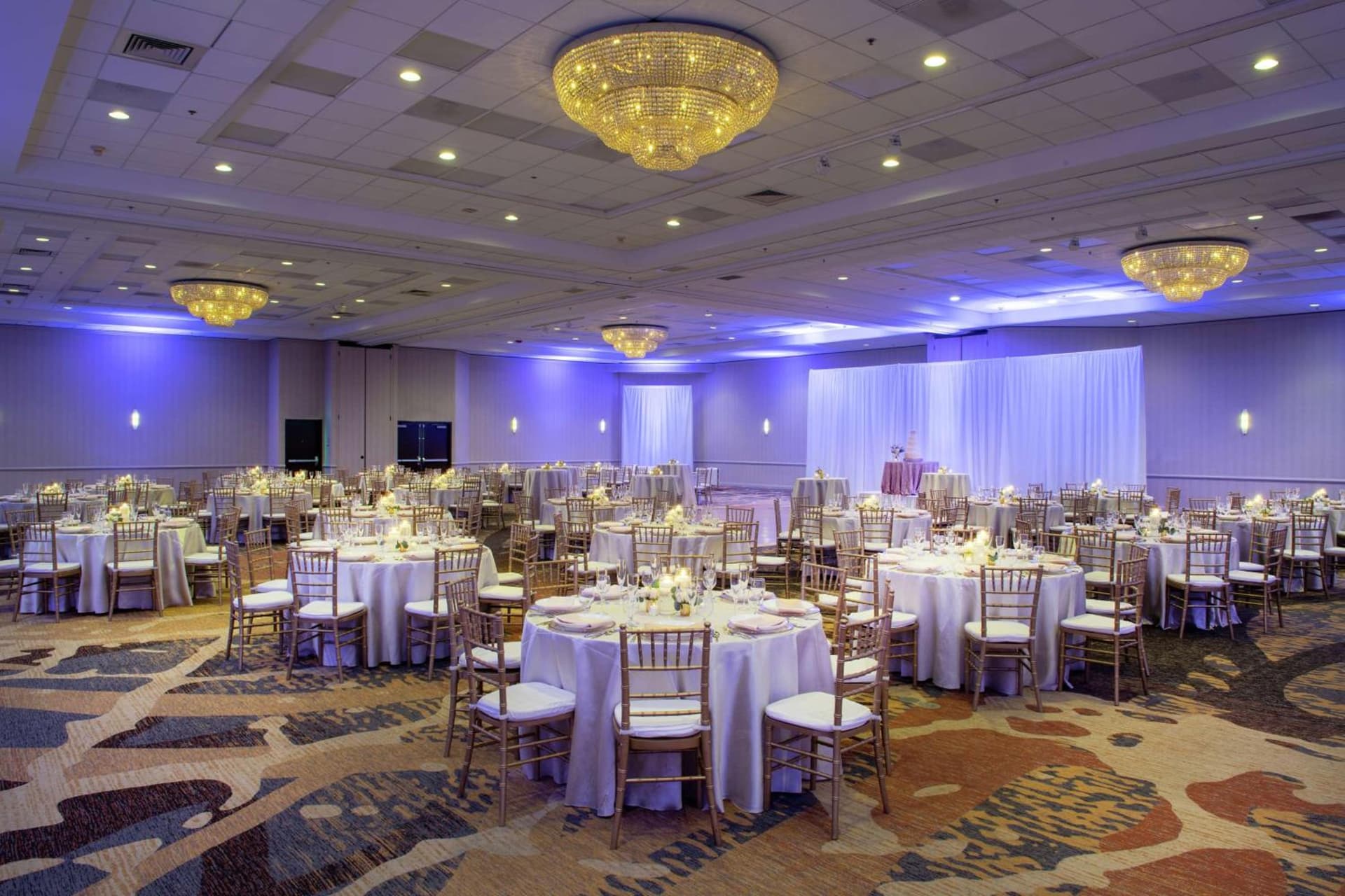 Embassy Suites by Hilton Portland Tigard gallery photo in Tigard, OR — image 87