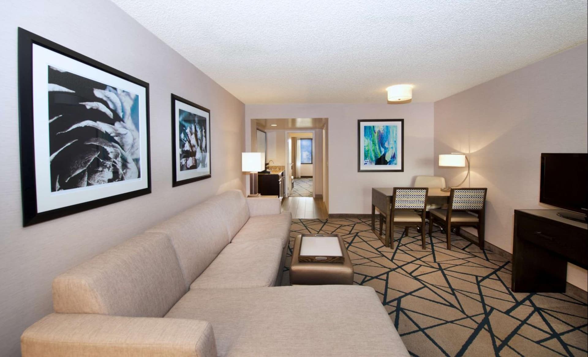 Embassy Suites by Hilton Portland Tigard gallery photo in Tigard, OR — image 60