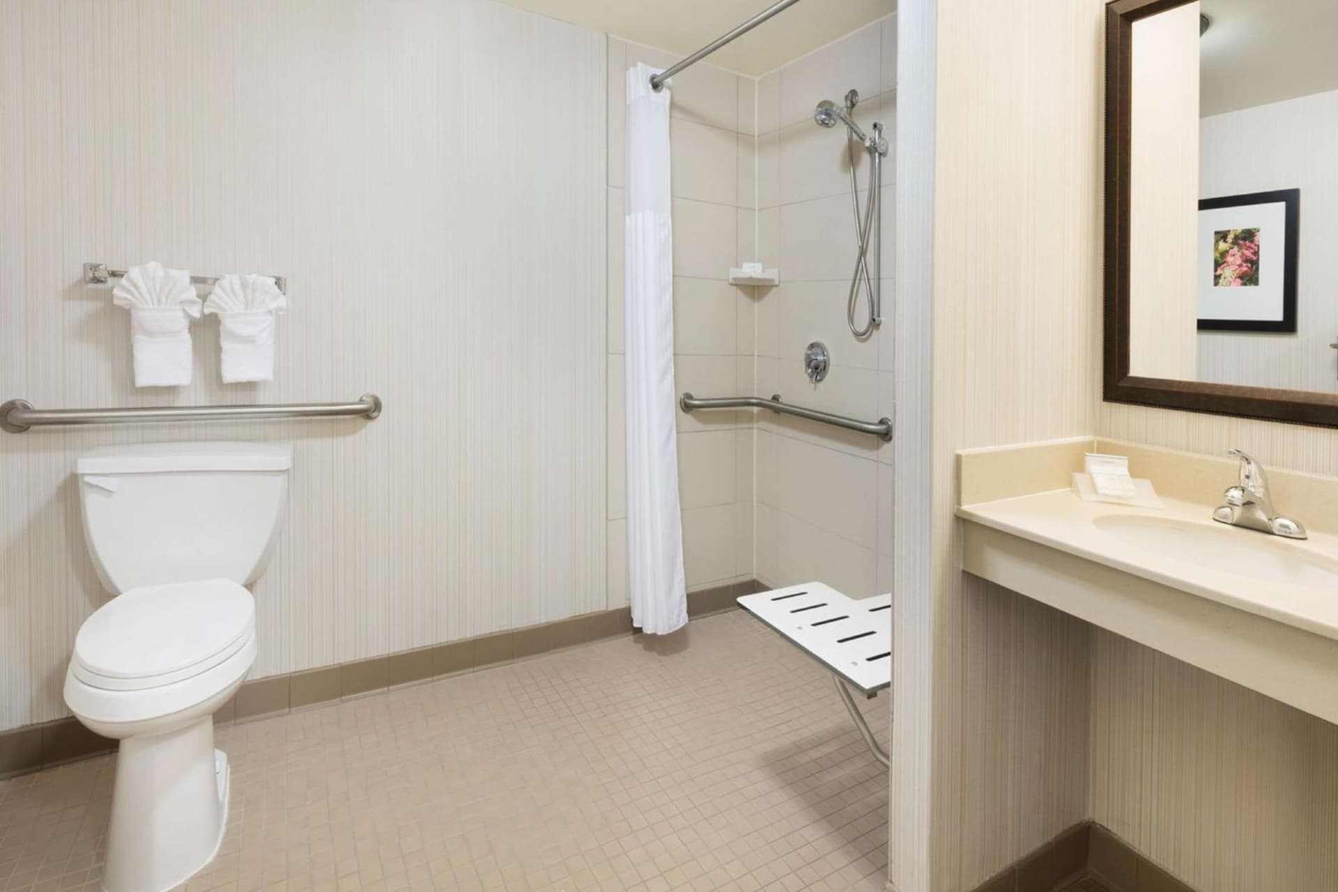 Hilton Garden Inn Atlanta North/Alpharetta gallery photo in Alpharetta, GA — image 39