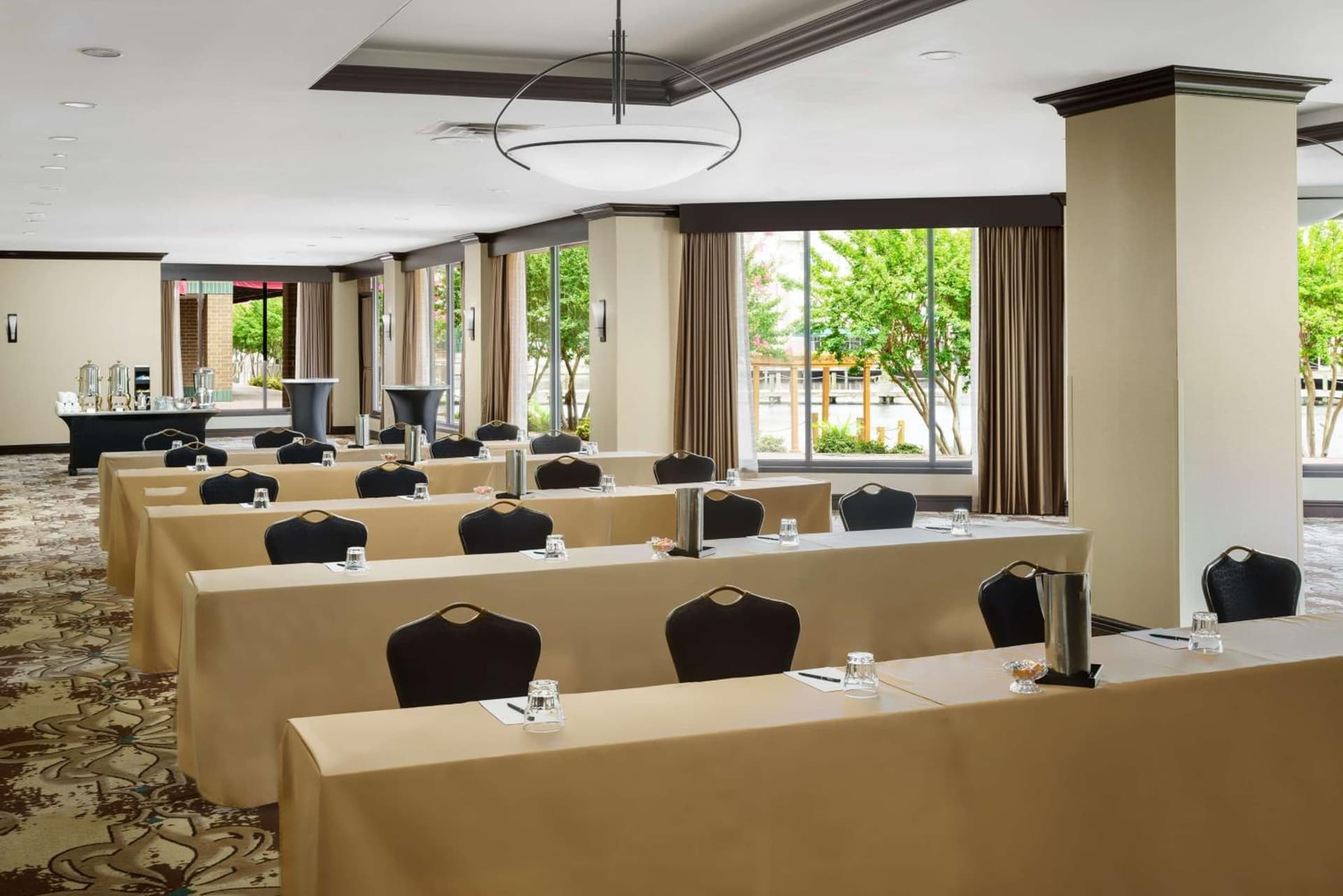 Hilton Charlotte University Place gallery photo in Charlotte, NC — image 66