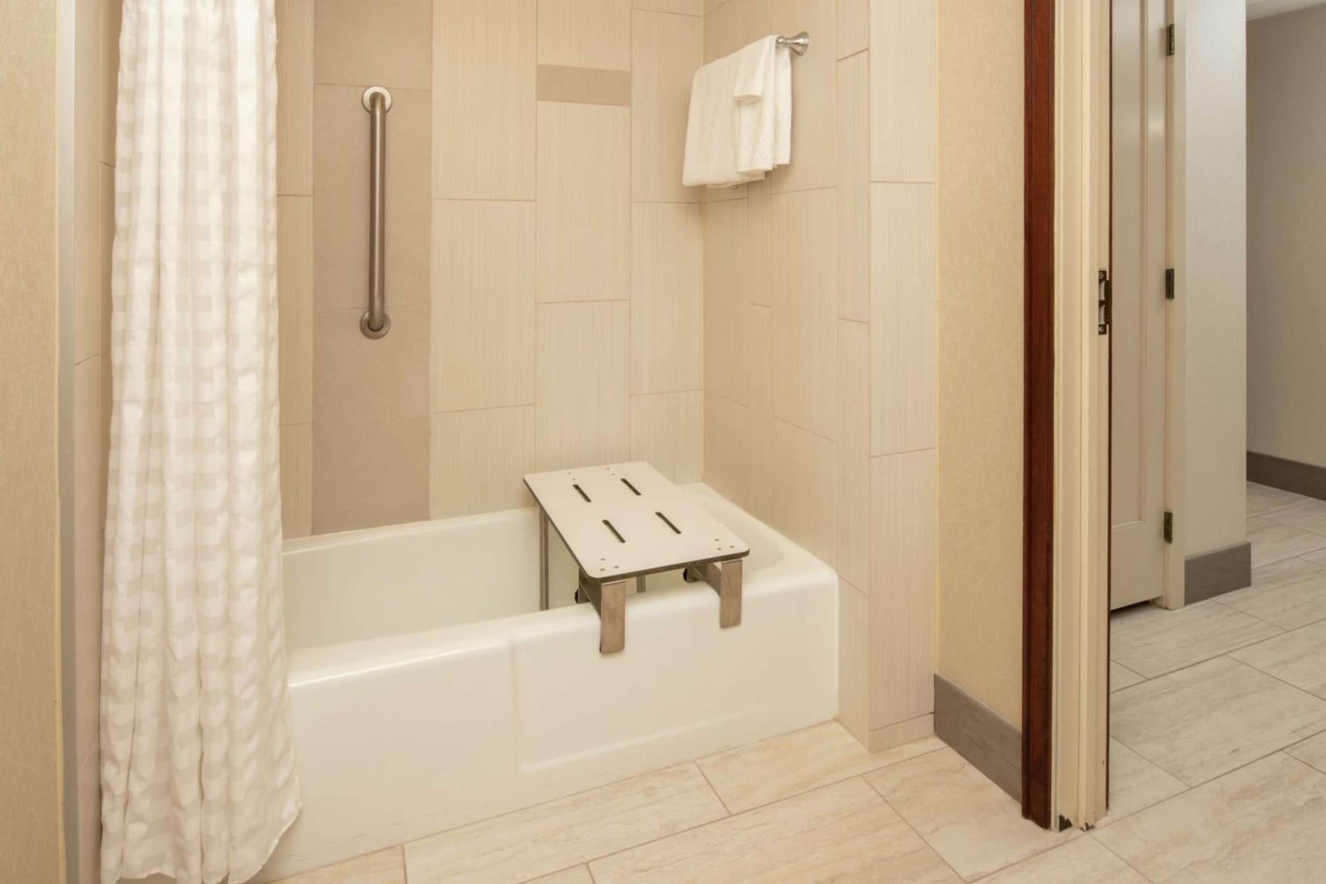 Hilton Bellevue gallery photo in Bellevue, WA — image 32
