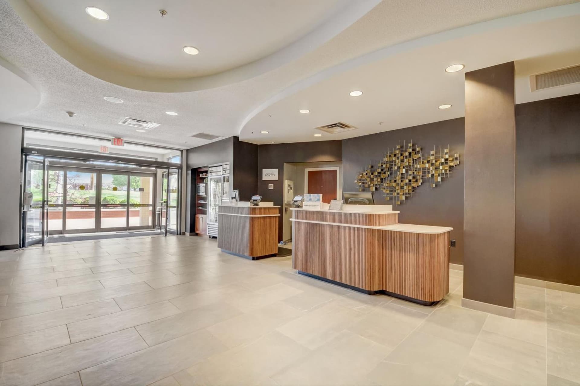Courtyard Cincinnati North at Union Centre property views in West Chester, OH — gallery photo 3