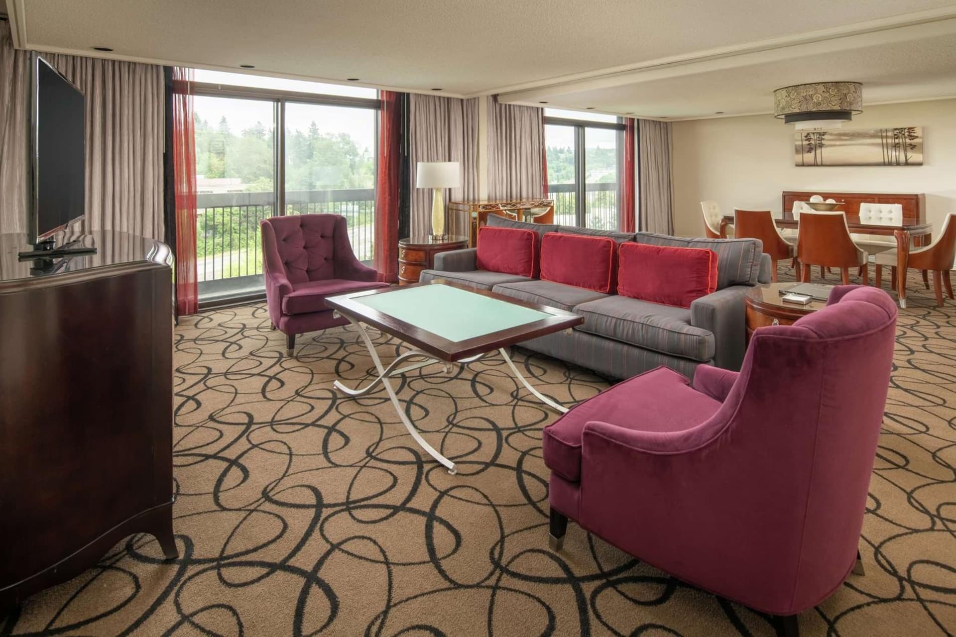 Hilton Bellevue gallery photo in Bellevue, WA — image 47