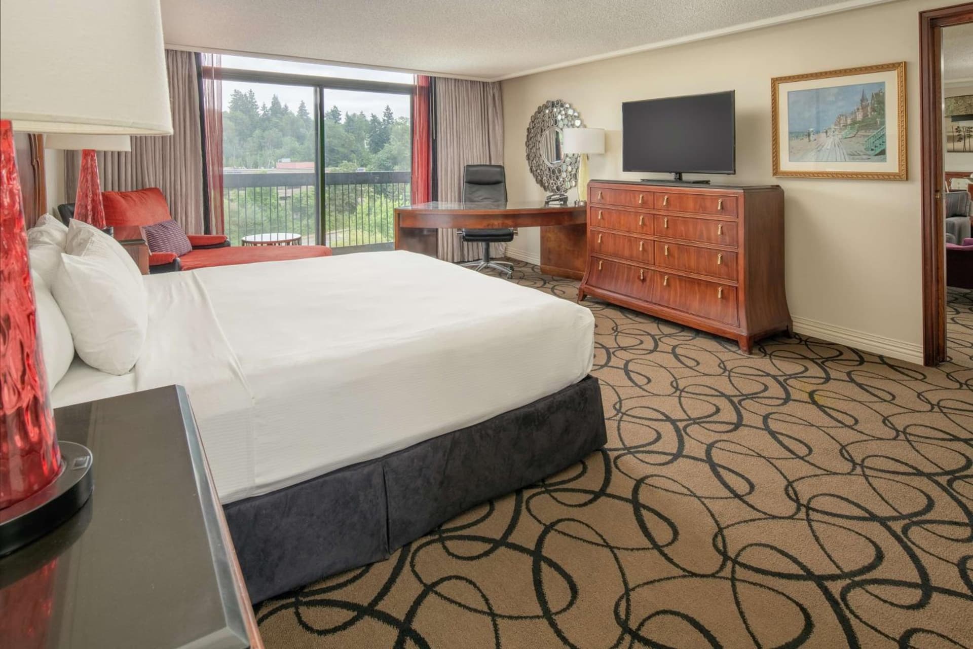 Hilton Bellevue gallery photo in Bellevue, WA — image 49