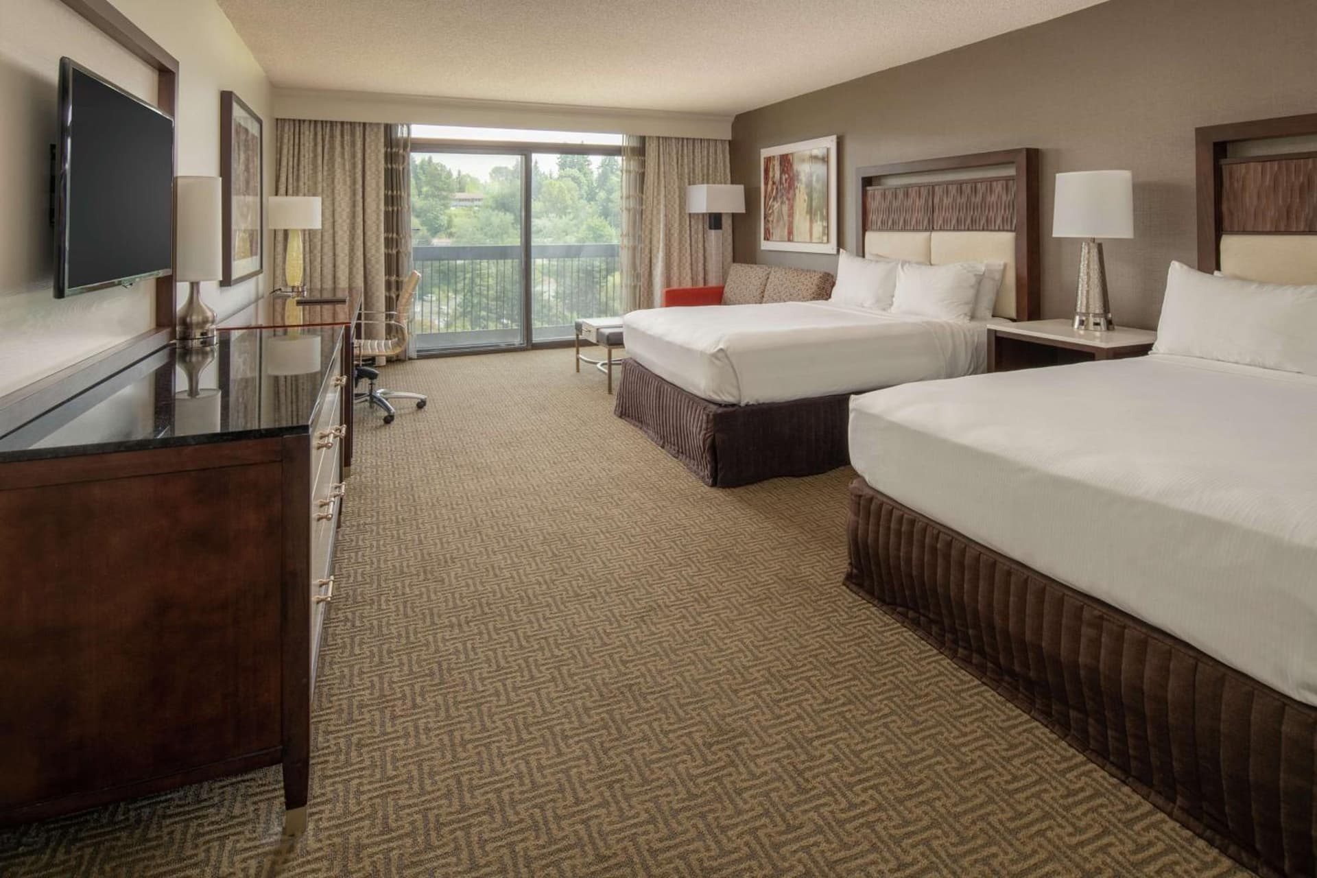 Hilton Bellevue gallery photo in Bellevue, WA — image 56