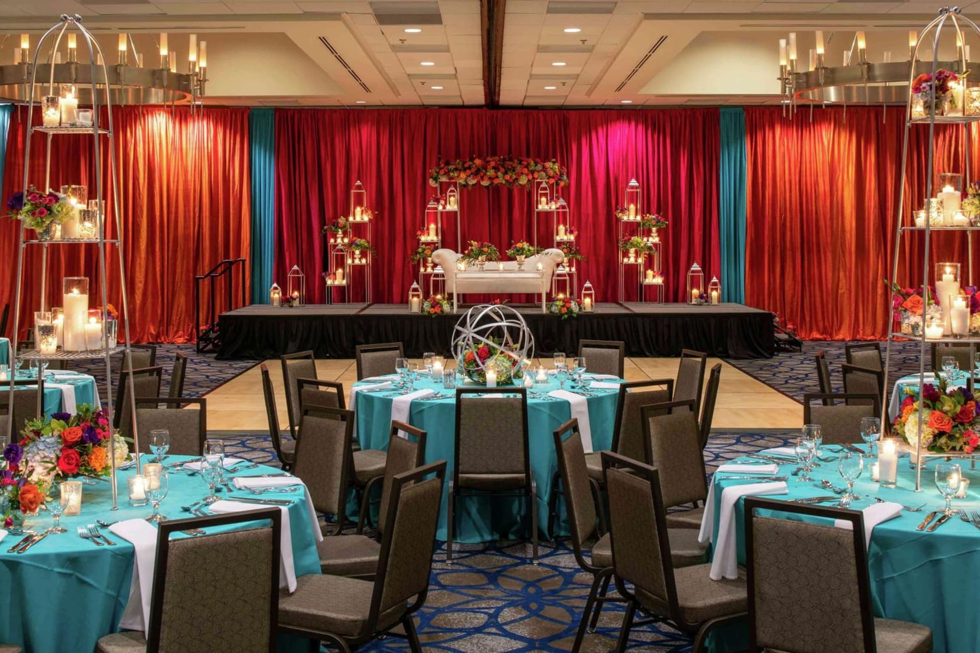 Hilton Bellevue gallery photo in Bellevue, WA — image 48