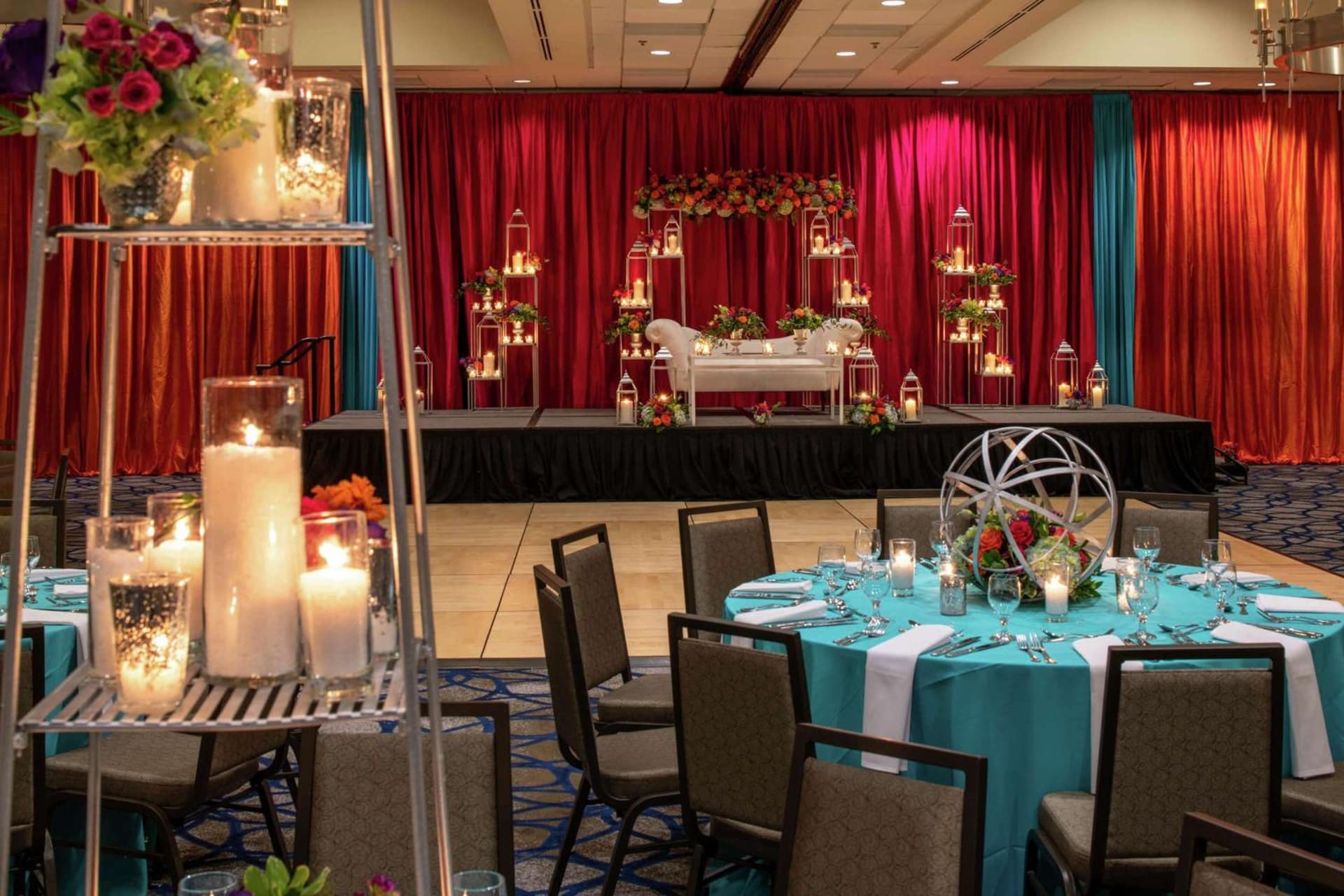 Hilton Bellevue gallery photo in Bellevue, WA — image 54