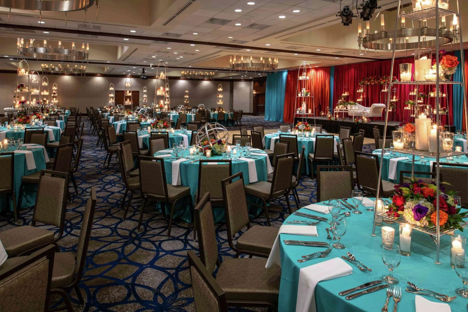 Hilton Bellevue gallery photo in Bellevue, WA — image 6