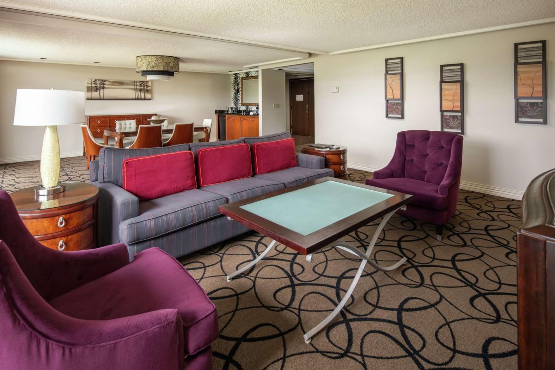 Hilton Bellevue gallery photo in Bellevue, WA — image 46