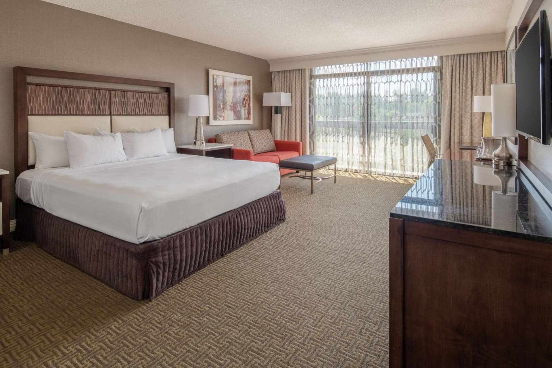 Hilton Bellevue gallery photo in Bellevue, WA — image 39