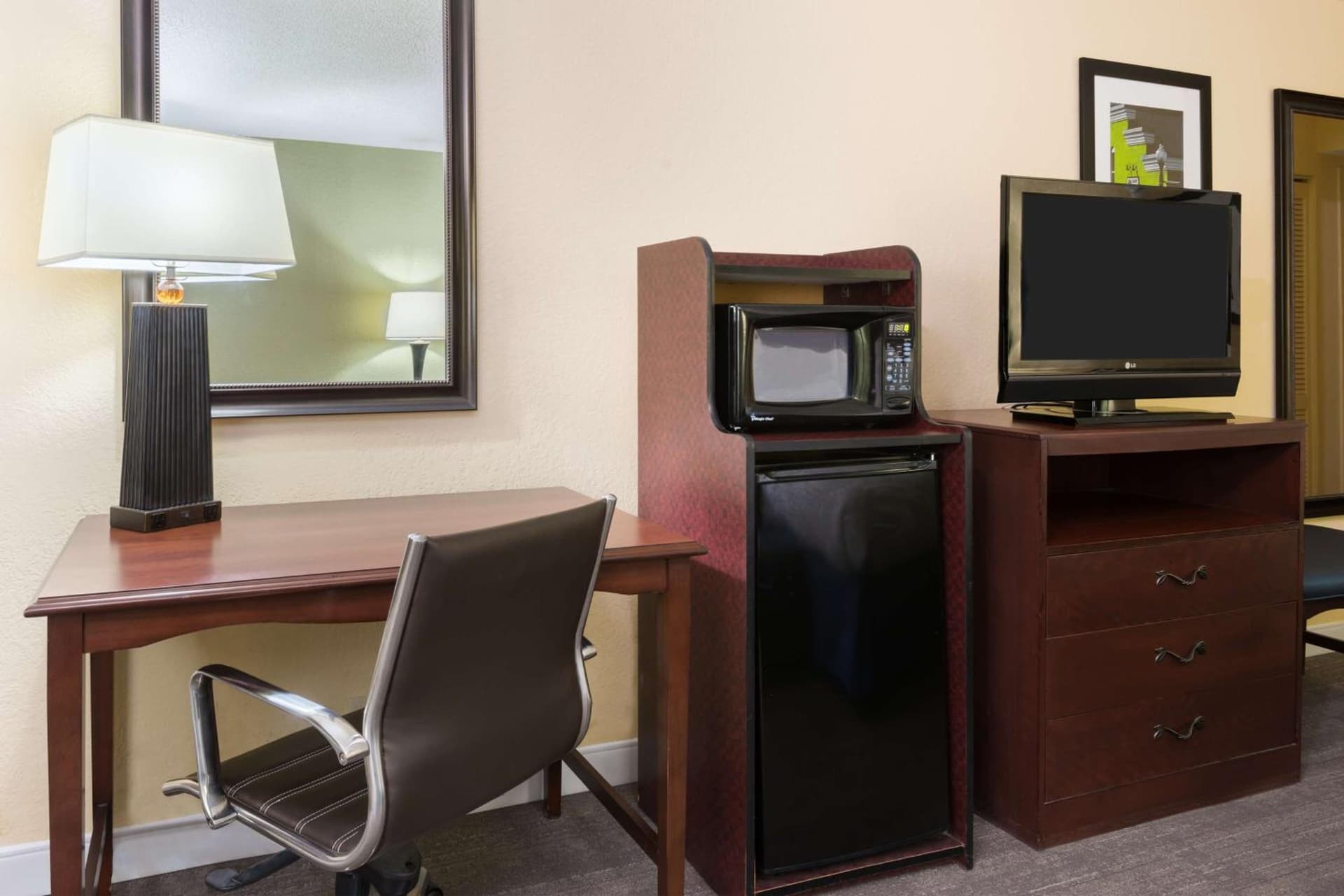 Hampton Inn Raleigh Cary gallery photo in Cary, NC — image 22