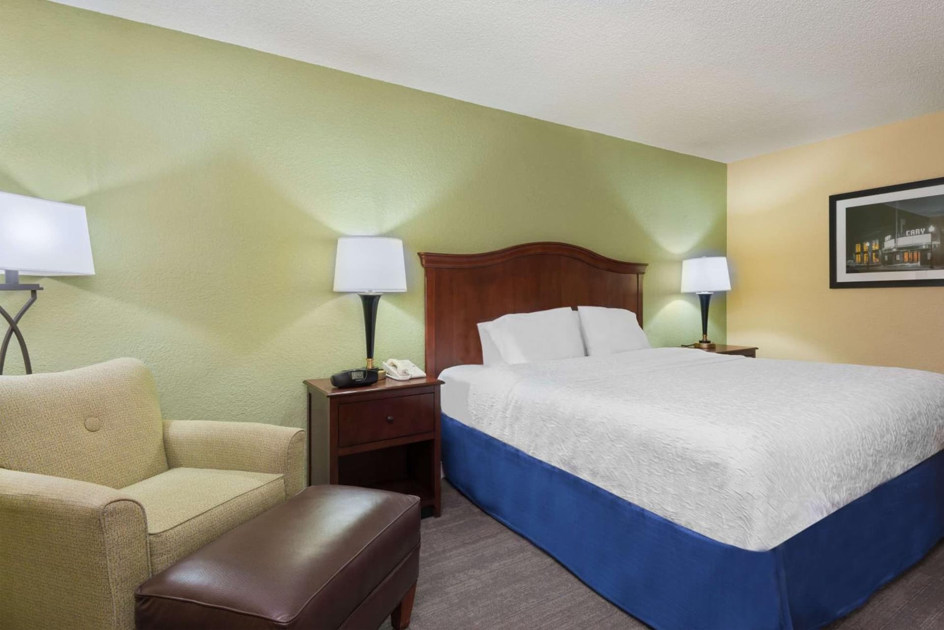Hampton Inn Raleigh Cary gallery photo in Cary, NC — image 19
