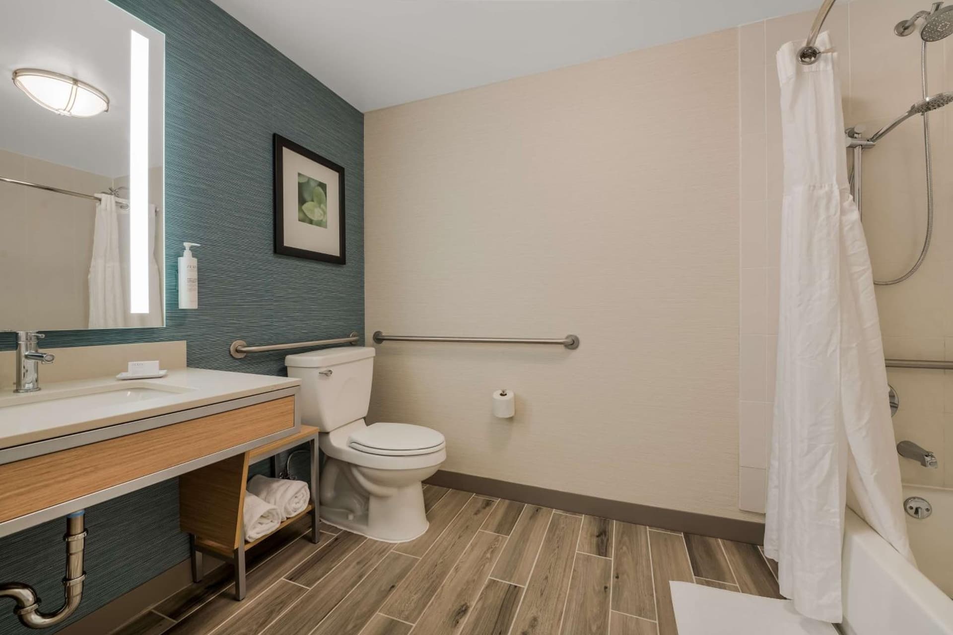 Hilton Garden Inn Rockford gallery photo in Rockford, IL — image 47