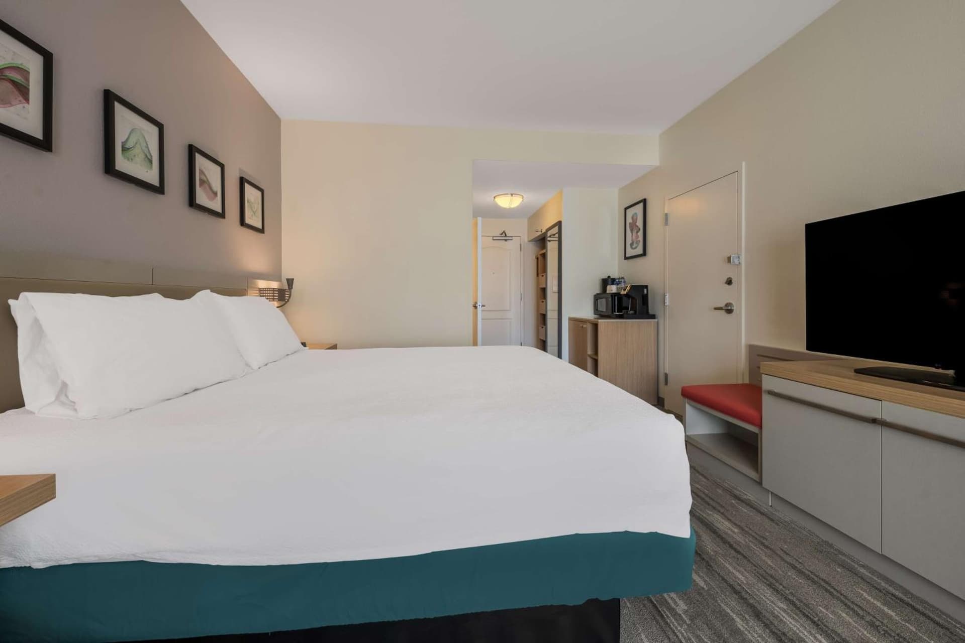 Hilton Garden Inn Rockford gallery photo in Rockford, IL — image 36