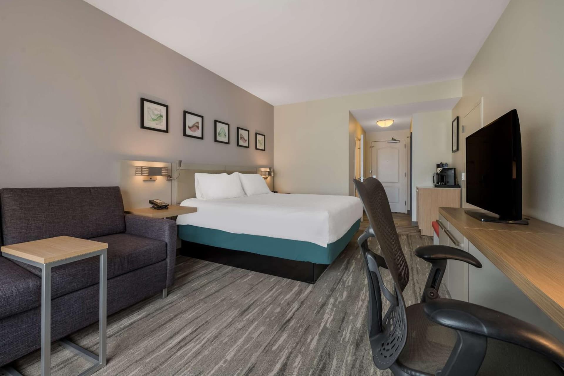 Hilton Garden Inn Rockford gallery photo in Rockford, IL — image 12