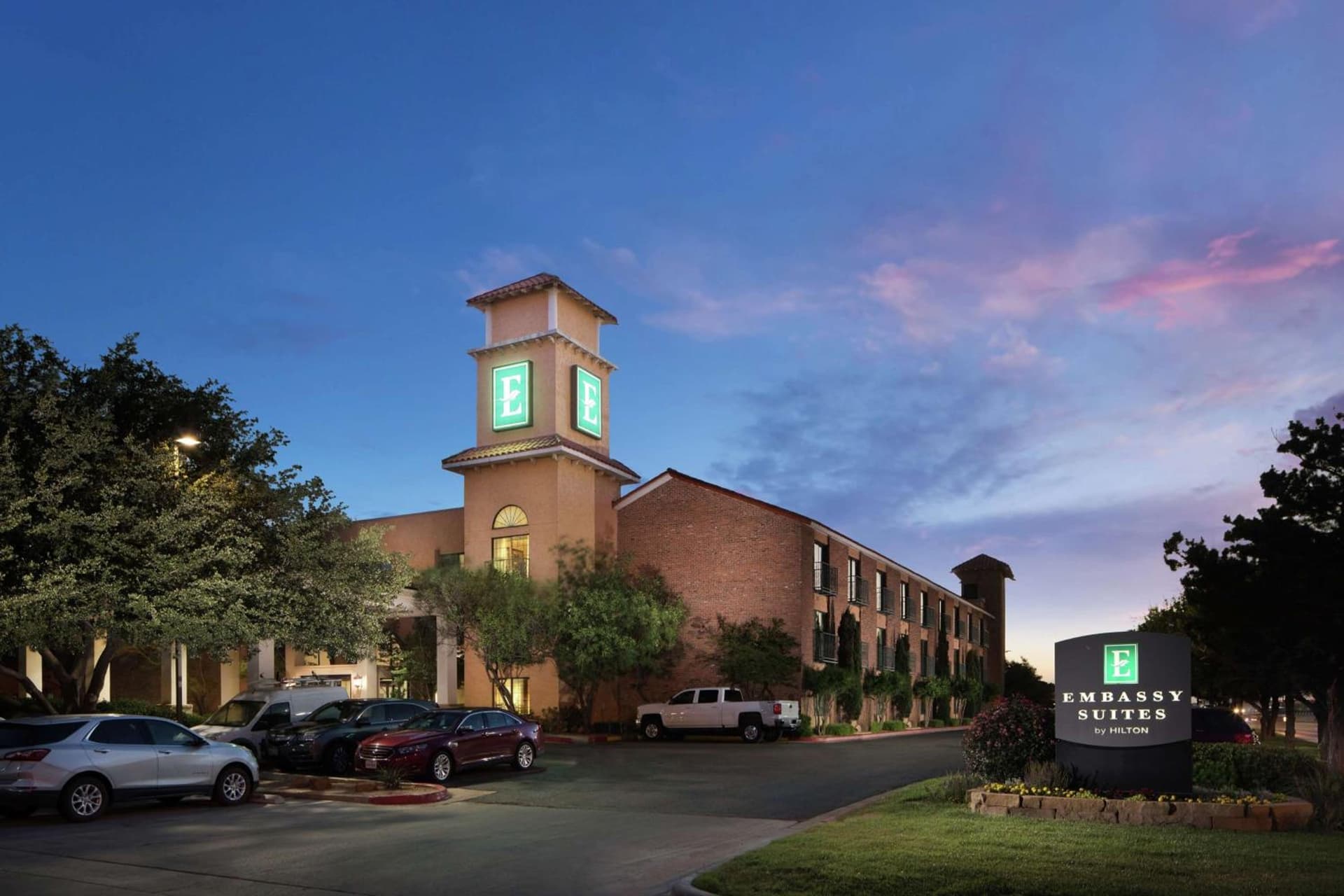 Embassy Suites Lubbock interior in Lubbock, TX — gallery photo 2