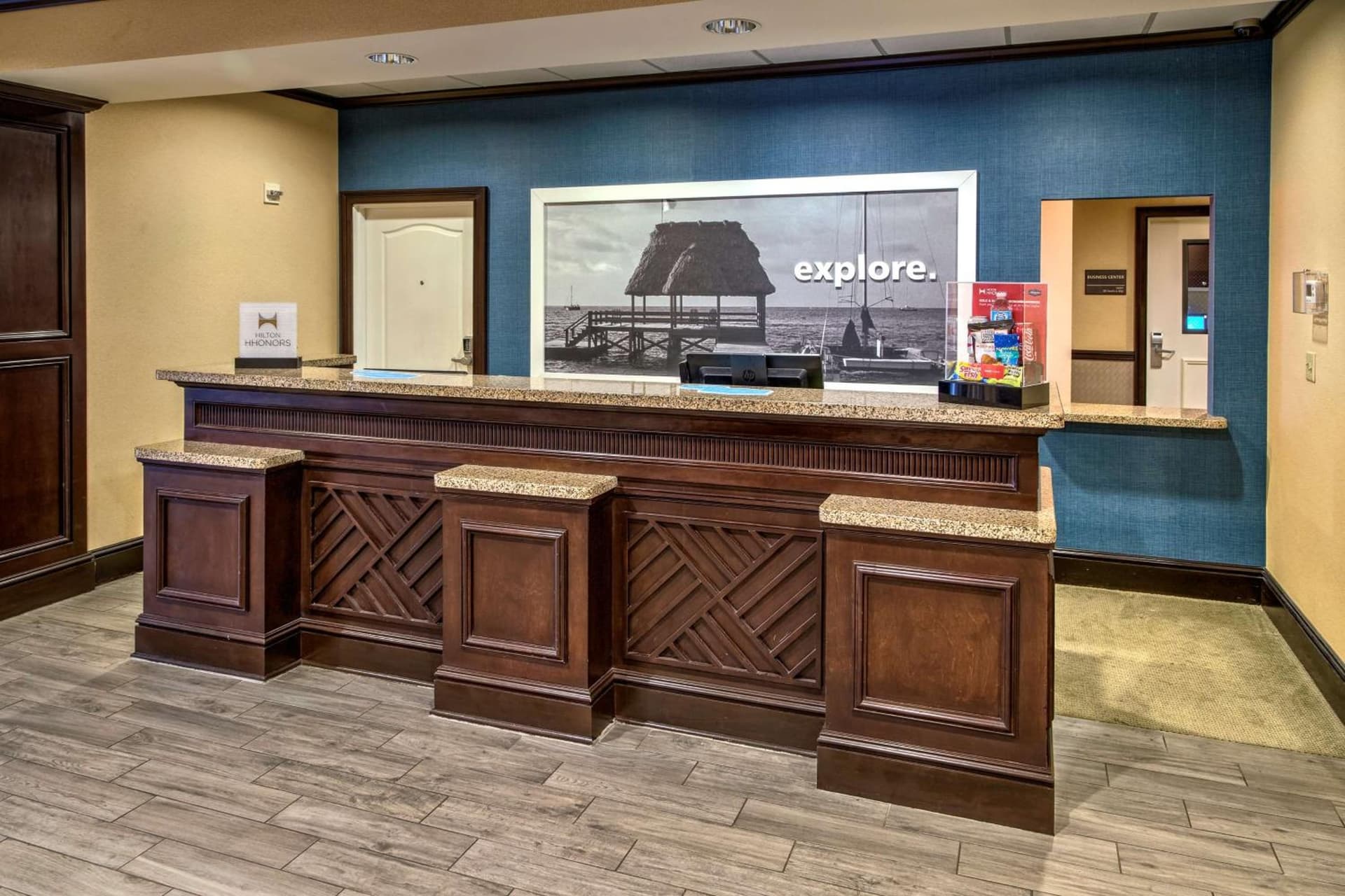 Hampton Inn & Suites Stuart-North interior in Stuart, FL — gallery photo 2