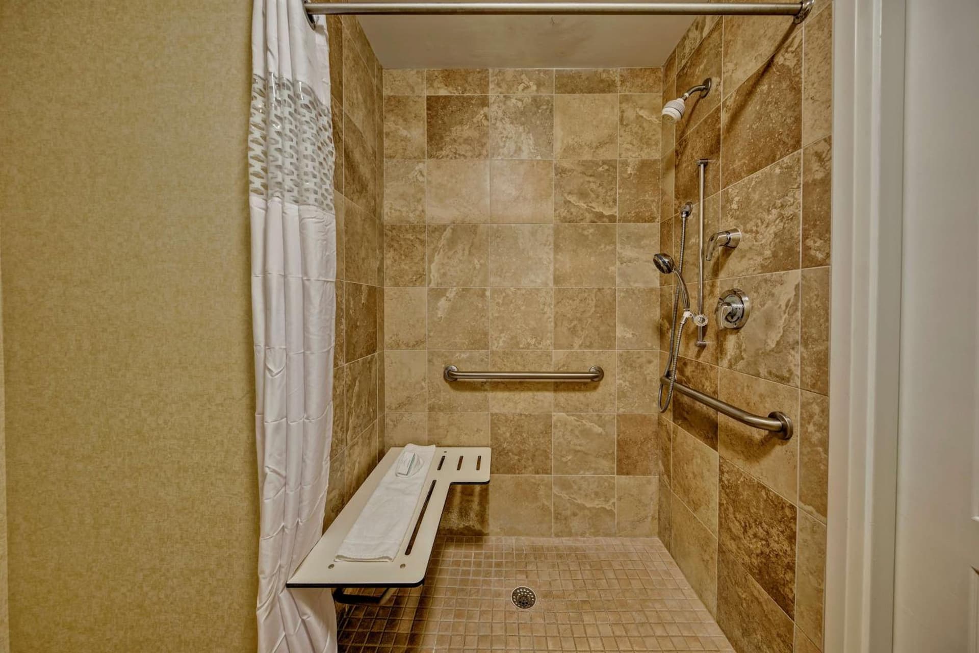 Hampton Inn & Suites Stuart-North gallery photo in Stuart, FL — image 16