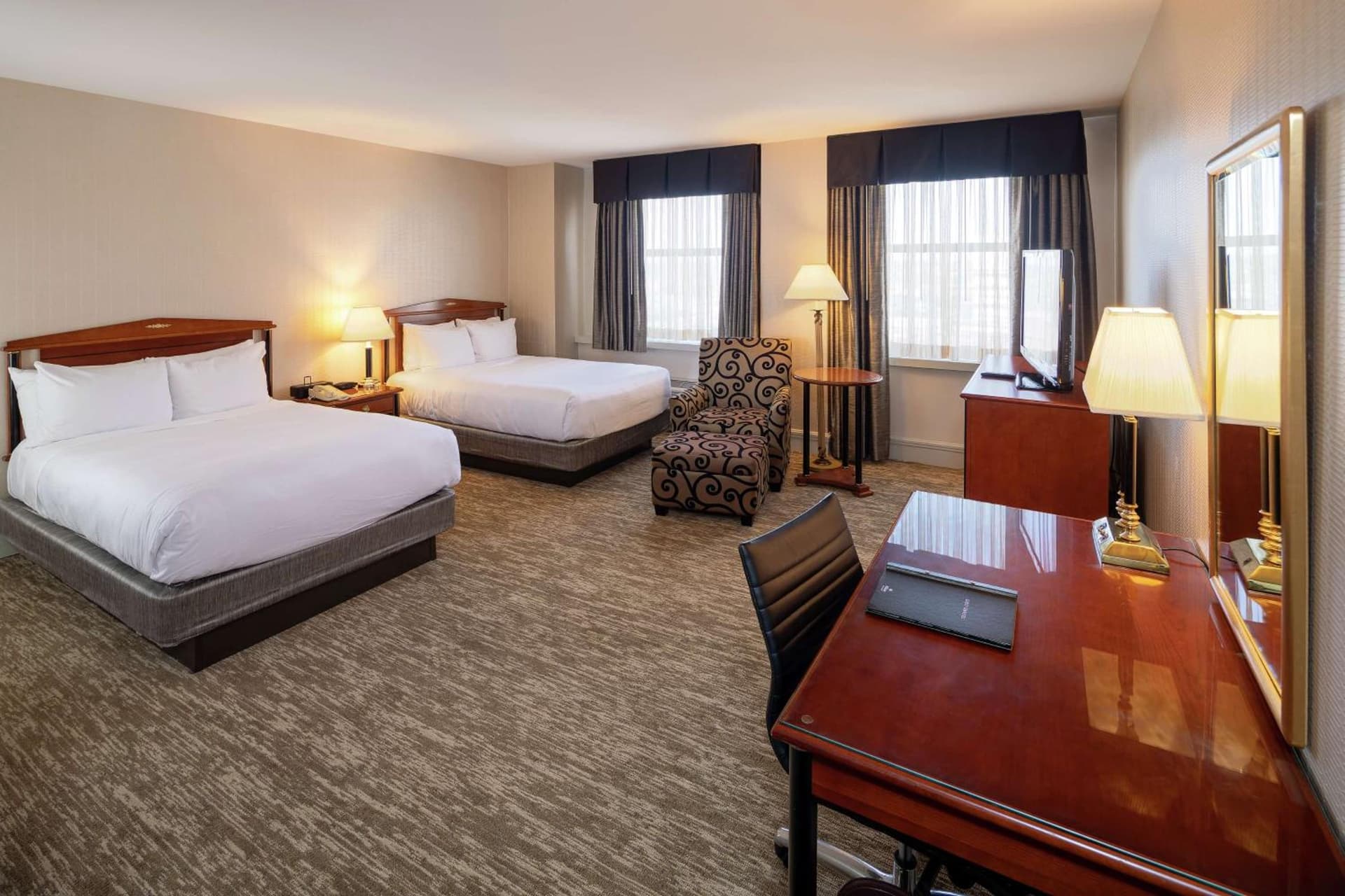 Hilton Cincinnati Netherland Plaza gallery photo in Cincinnati, OH — image 34