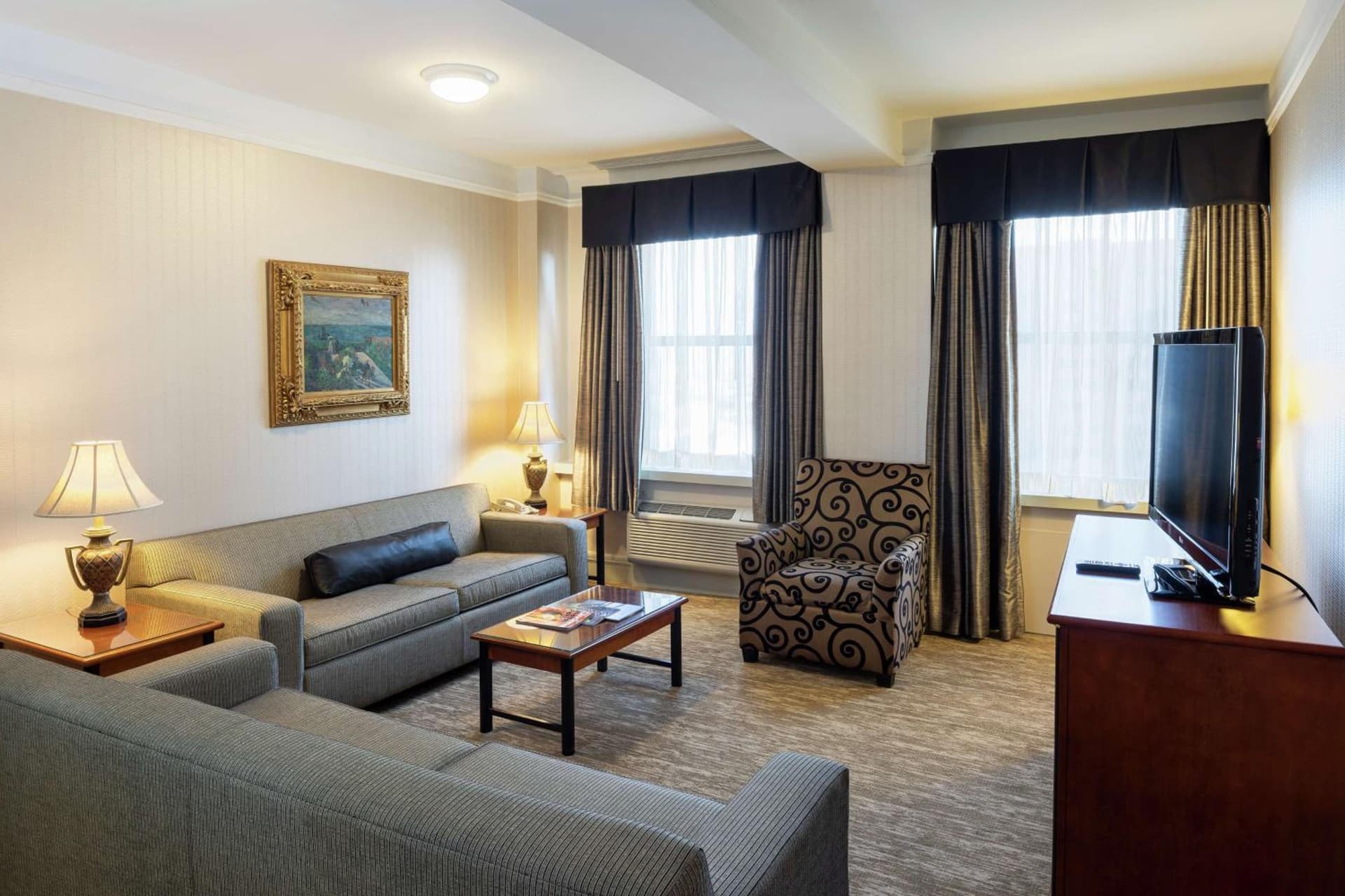 Hilton Cincinnati Netherland Plaza gallery photo in Cincinnati, OH — image 70