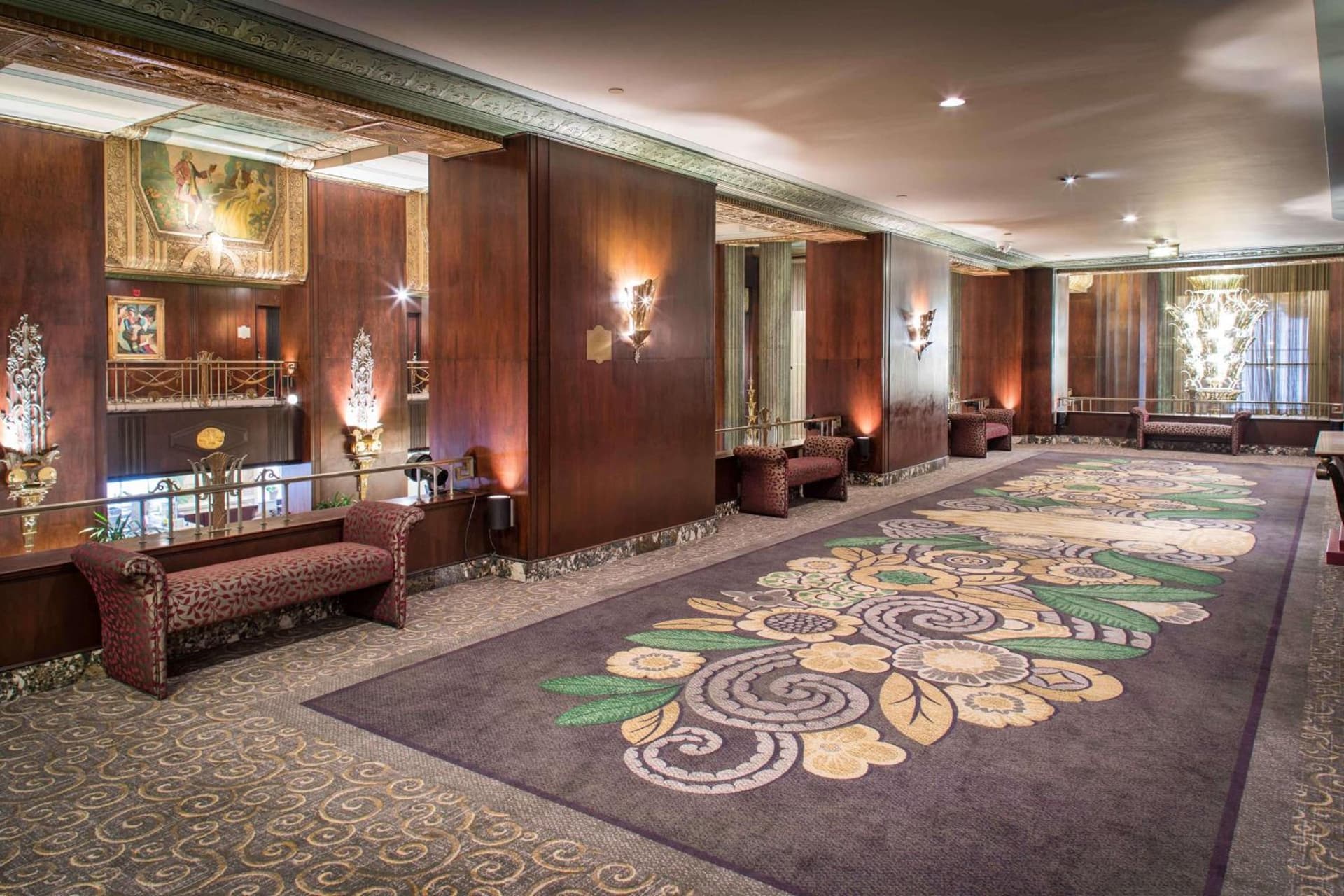 Hilton Cincinnati Netherland Plaza gallery photo in Cincinnati, OH — image 58