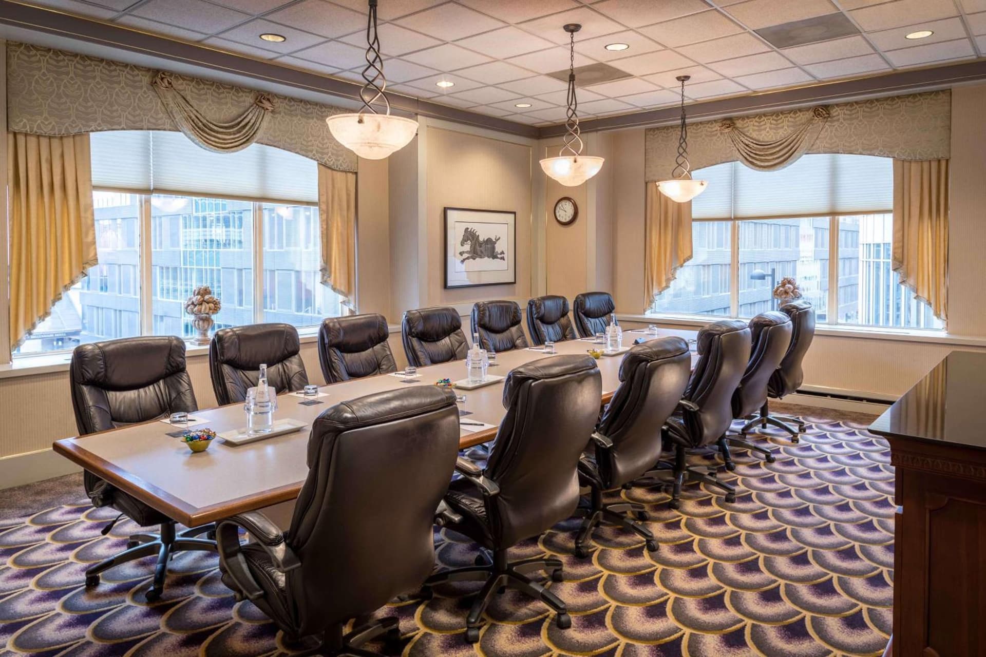 Hilton Cincinnati Netherland Plaza gallery photo in Cincinnati, OH — image 6