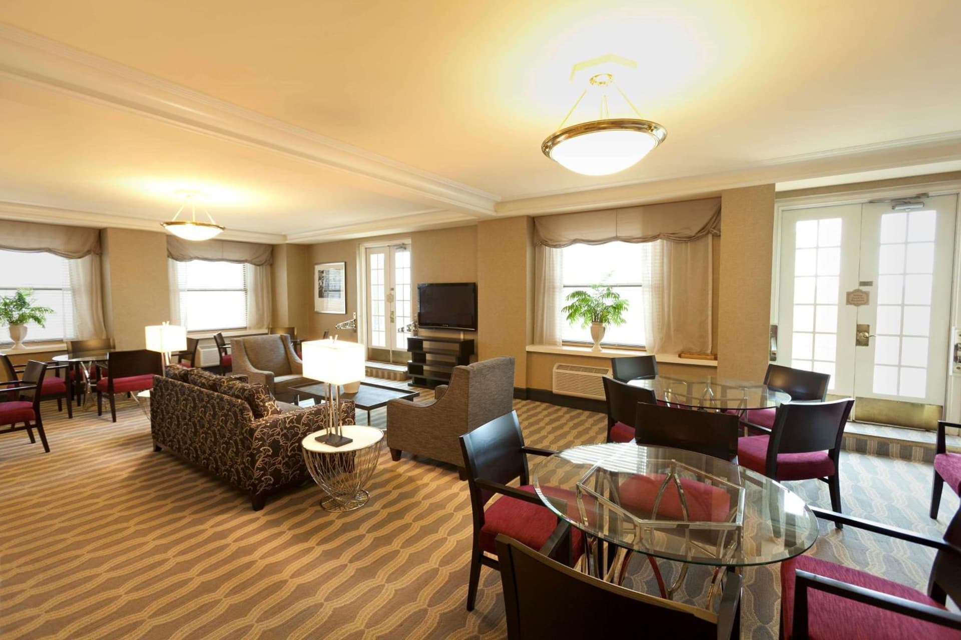 Hilton Cincinnati Netherland Plaza property views in Cincinnati, OH — gallery photo 3