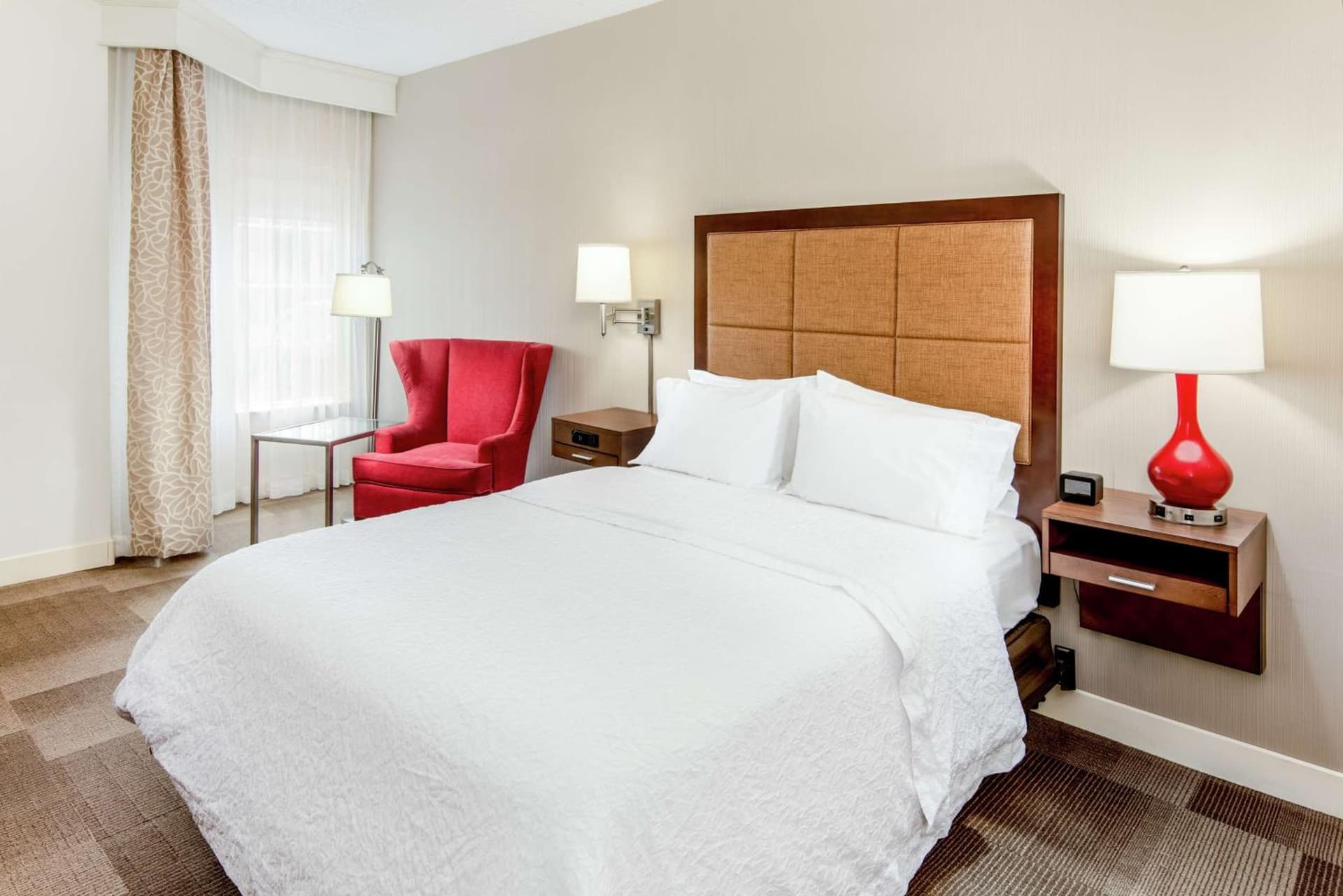 Hampton Inn & Suites Bethlehem gallery photo in Bethlehem, PA — image 12