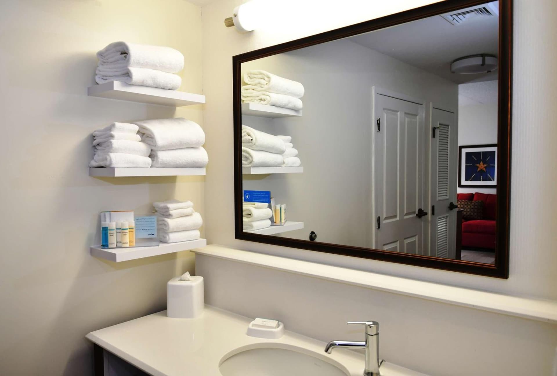 Hampton Inn & Suites Bethlehem gallery photo in Bethlehem, PA — image 10