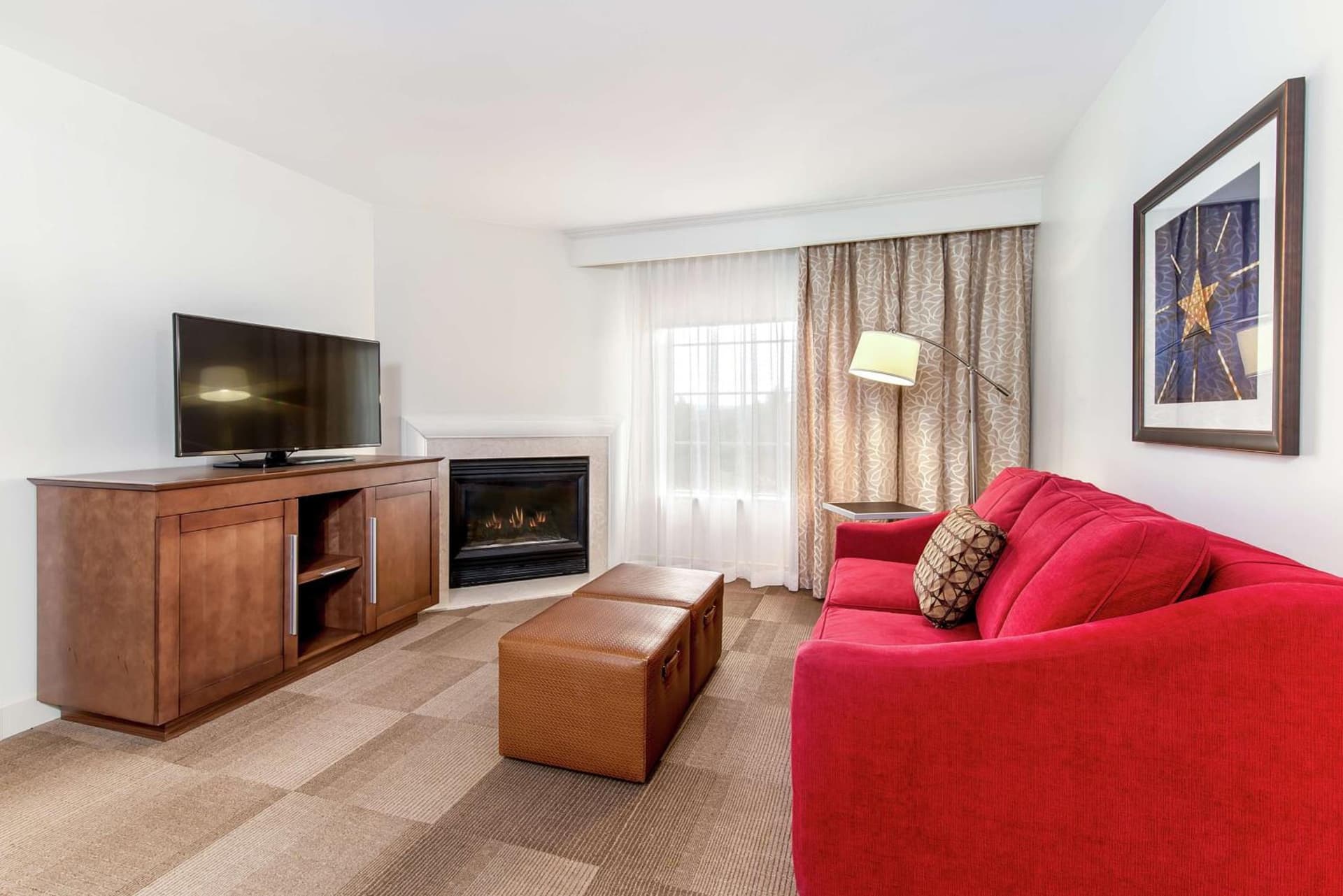 Hampton Inn & Suites Bethlehem property views in Bethlehem, PA — gallery photo 3