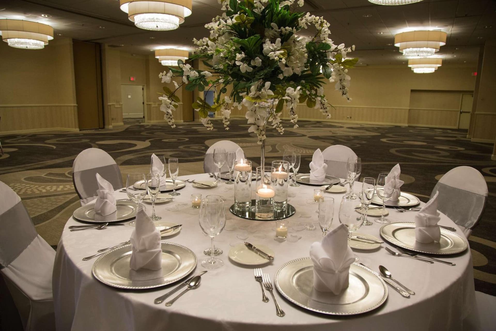 Hilton Kansas City Airport gallery photo in Kansas City, KS — image 26