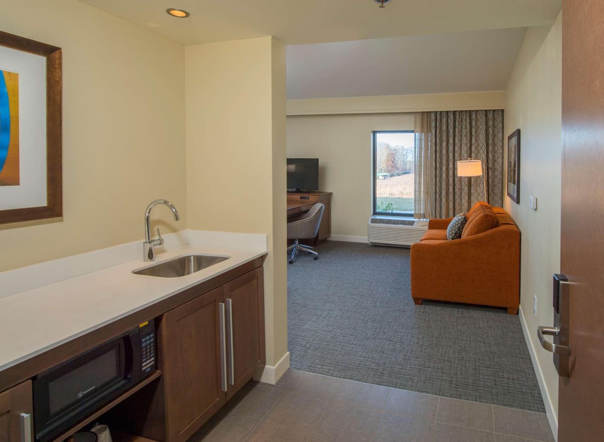 Hampton Inn & Suites Braselton gallery photo in Braselton, GA — image 5