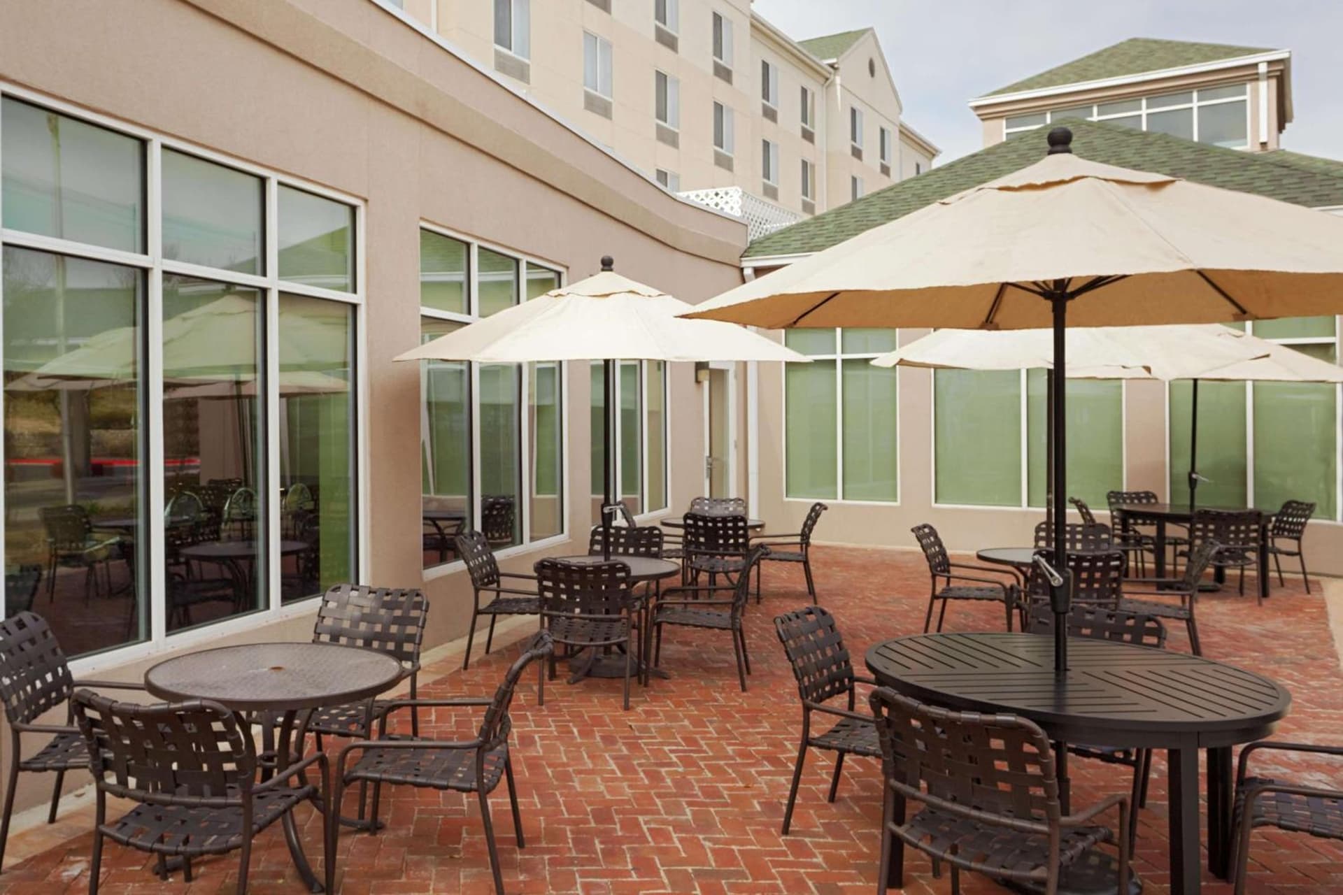 Hilton Garden Inn Austin North interior in Austin, TX — gallery photo 2