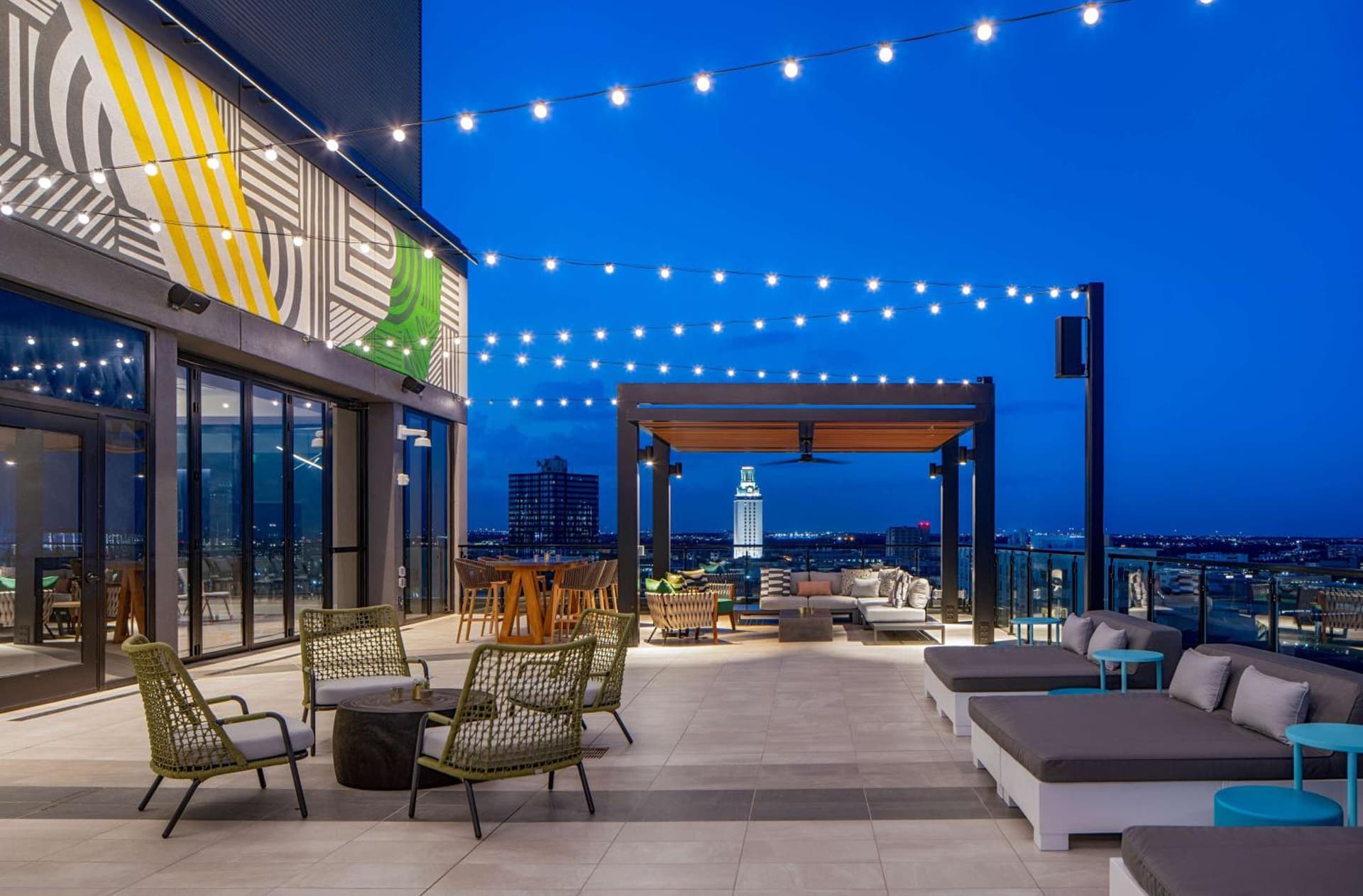 Hilton Garden Inn Austin University Capitol District gallery photo in Austin, TX — image 37