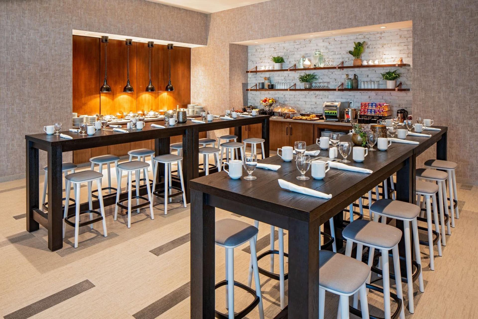Hilton Garden Inn Austin University Capitol District gallery photo in Austin, TX — image 44