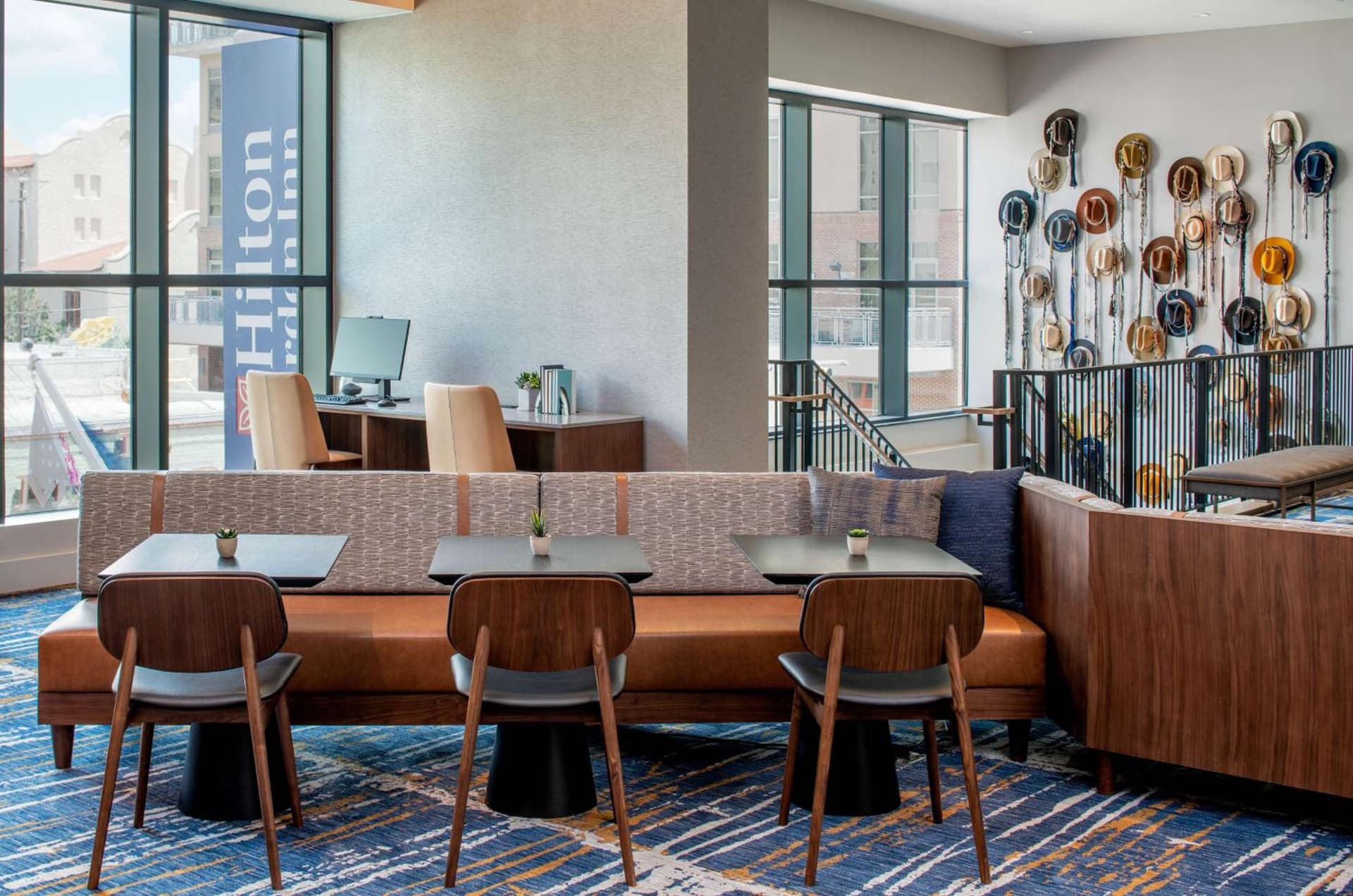 Hilton Garden Inn Austin University Capitol District gallery photo in Austin, TX — image 36