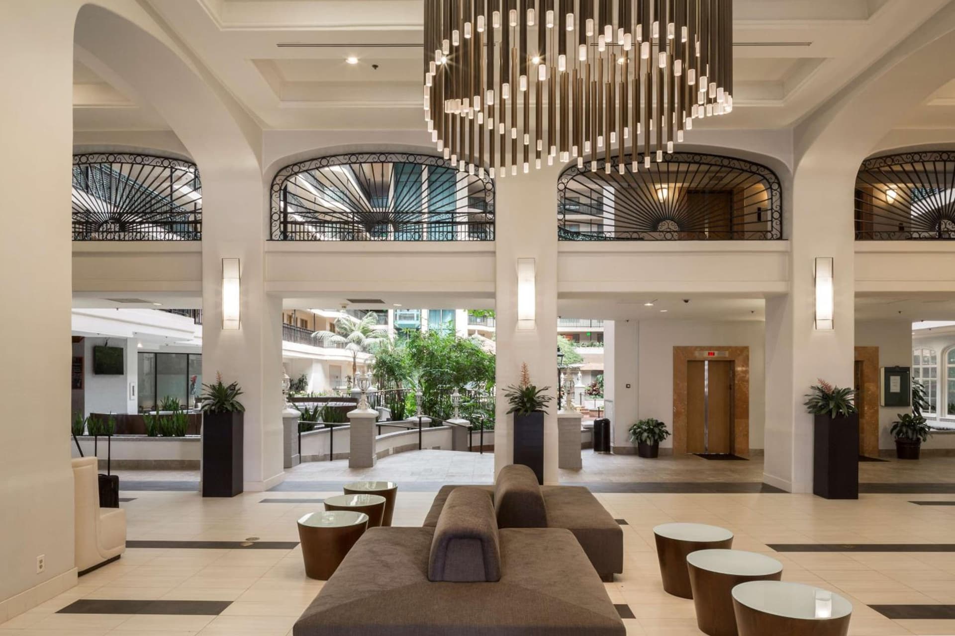Embassy Suites by Hilton Anaheim North gallery photo in Anaheim, CA — image 27