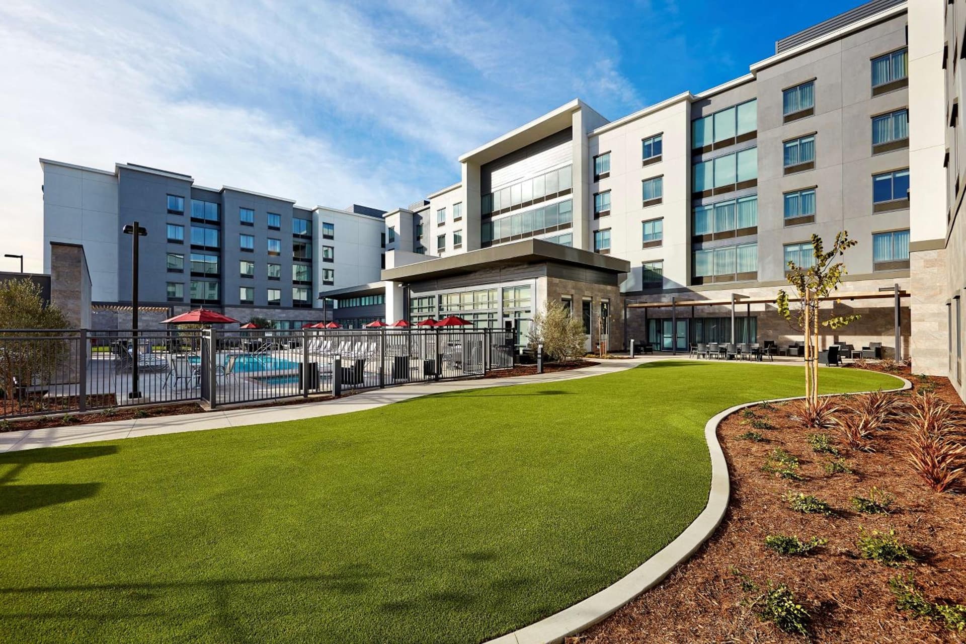 Homewood Suites By Hilton Long Beach Airport gallery photo in Long Beach, CA — image 23