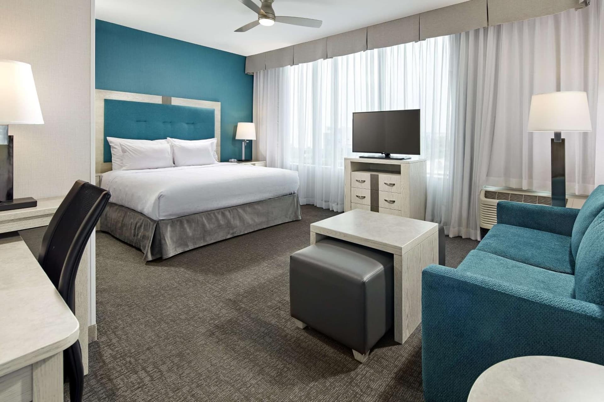 Homewood Suites By Hilton Long Beach Airport gallery photo in Long Beach, CA — image 26