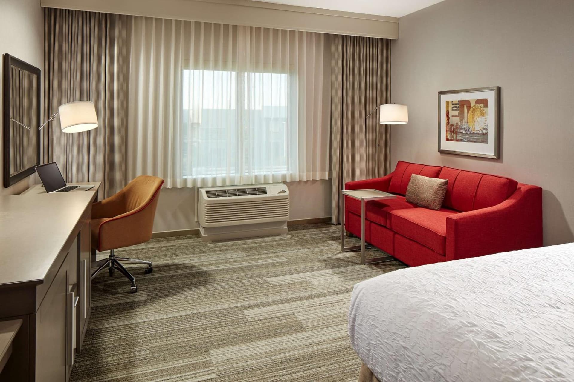 Hampton Inn Long Beach Airport, Ca gallery photo in Long Beach, CA — image 10