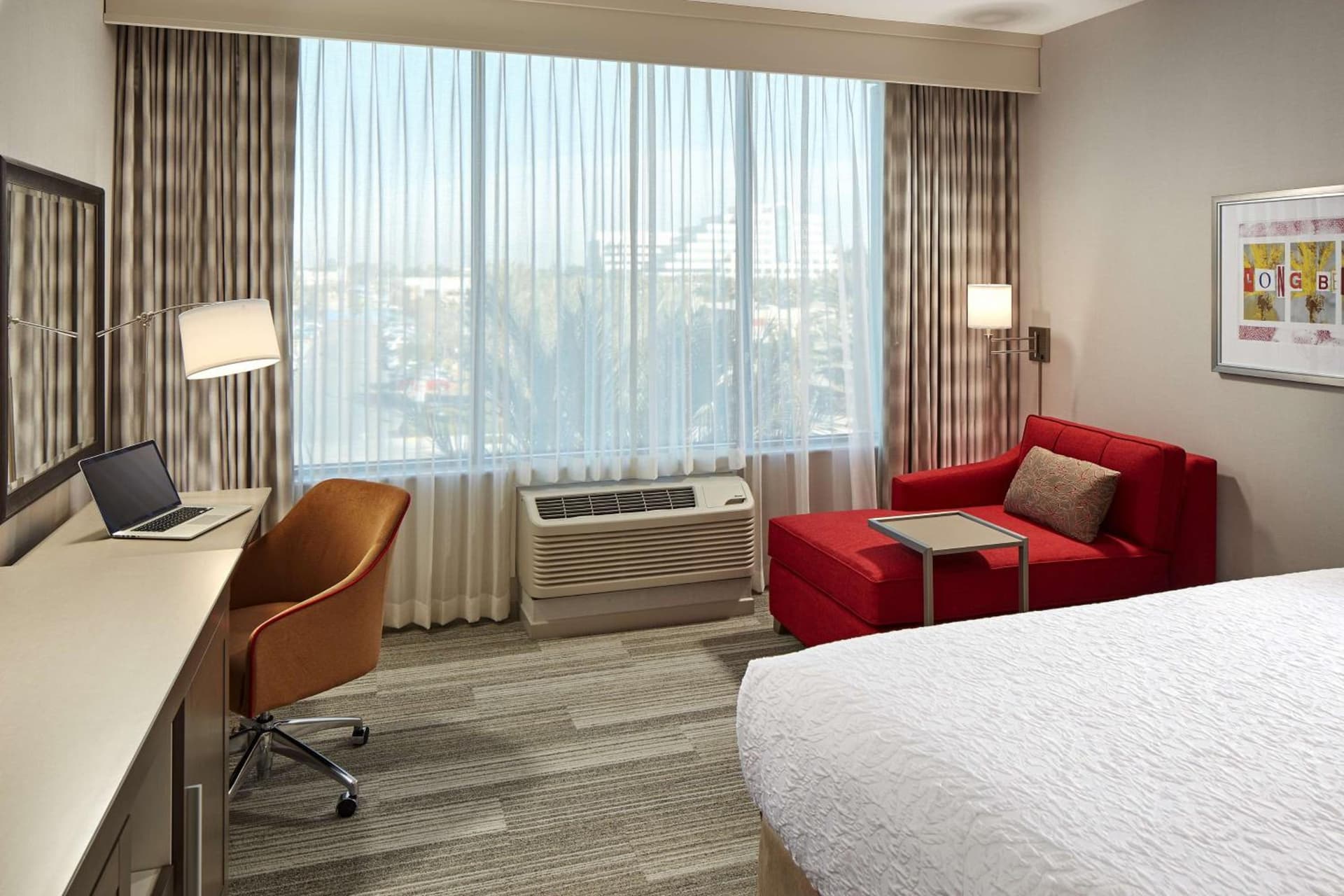 Hampton Inn Long Beach Airport, Ca gallery photo in Long Beach, CA — image 27